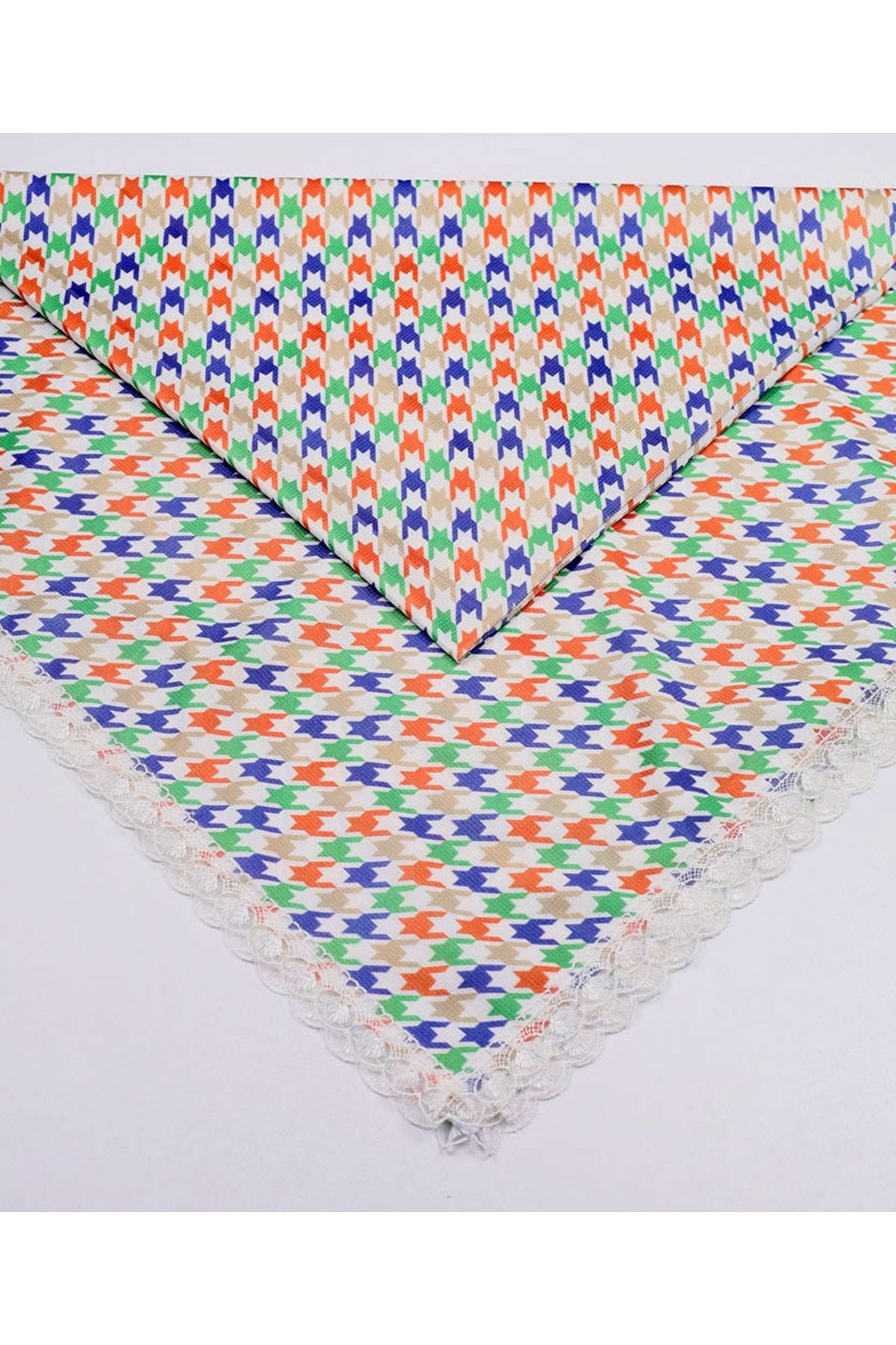 BAYSEM 150 x 150 cm. Güpürlü Dijital Raşel Masa Örtüsü - Sofra Bezi - Renk-55
