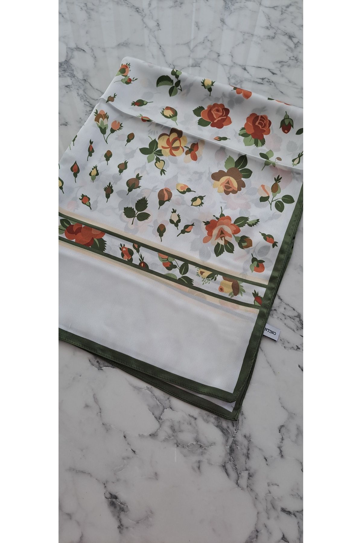 COLLECTİON İpek şal çiçekli