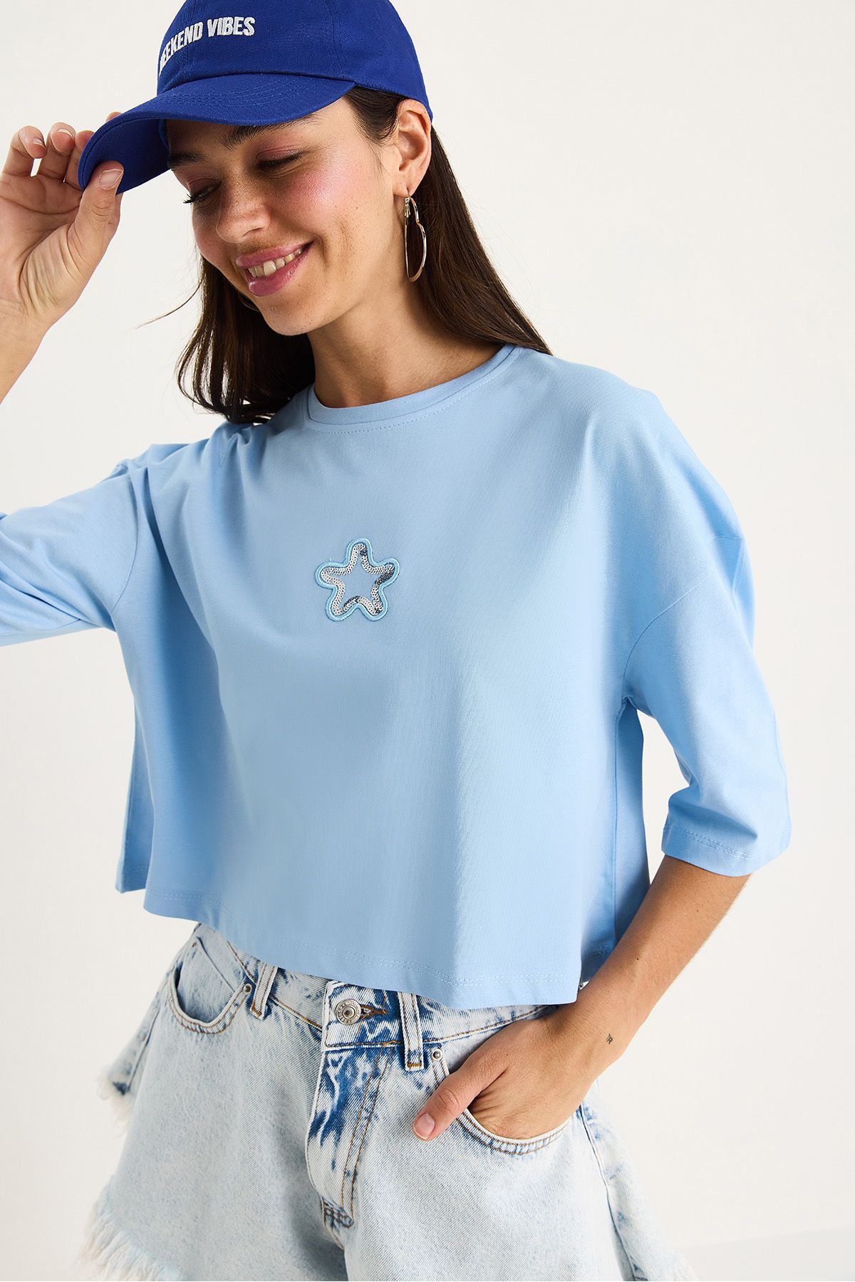 Bianco Lucci Kadın Yıldız Nakışlı Bisiklet Yaka %100 Pamuklu Crop T-Shirt 6703 60283449