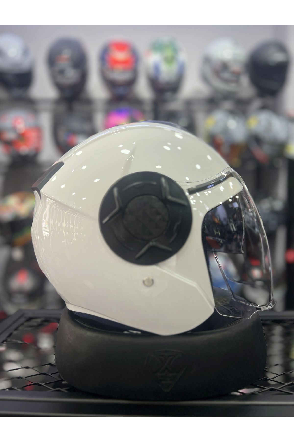 Free-M 665 Beyaz Yarım Kask Güneş Vizörlü
