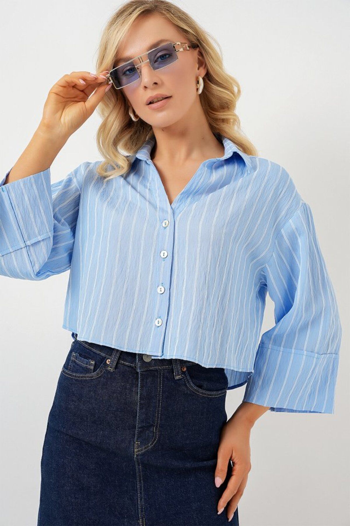 ETİLER COLLECTION Çizgili Oversize Kısa Gömlek 20326 - Mavi