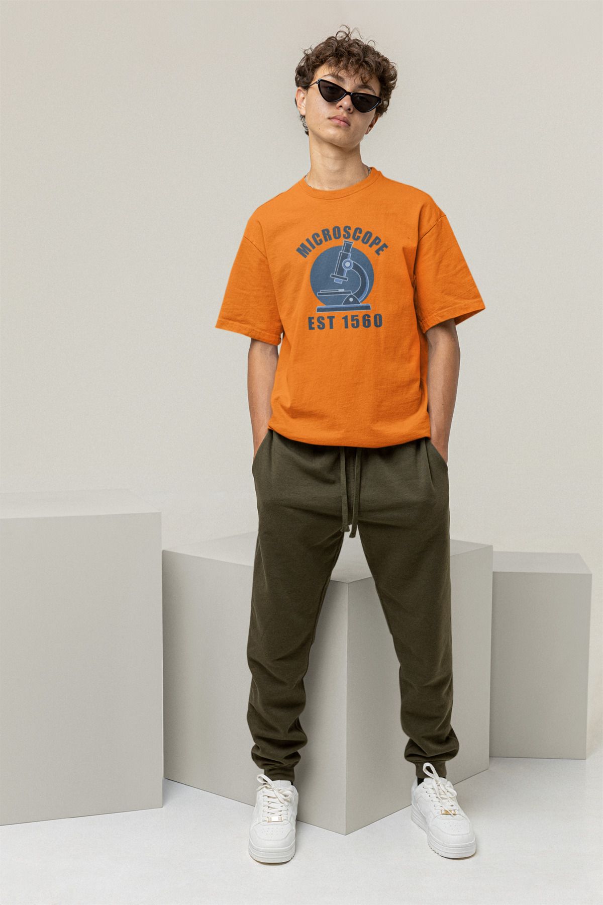 Uniquetex NUBENSE / MİKPA-07 - Oversize Unisex Mikroskop Baskılı Turuncu Bisiklet Yaka T-shirt (Bilim Tişört)