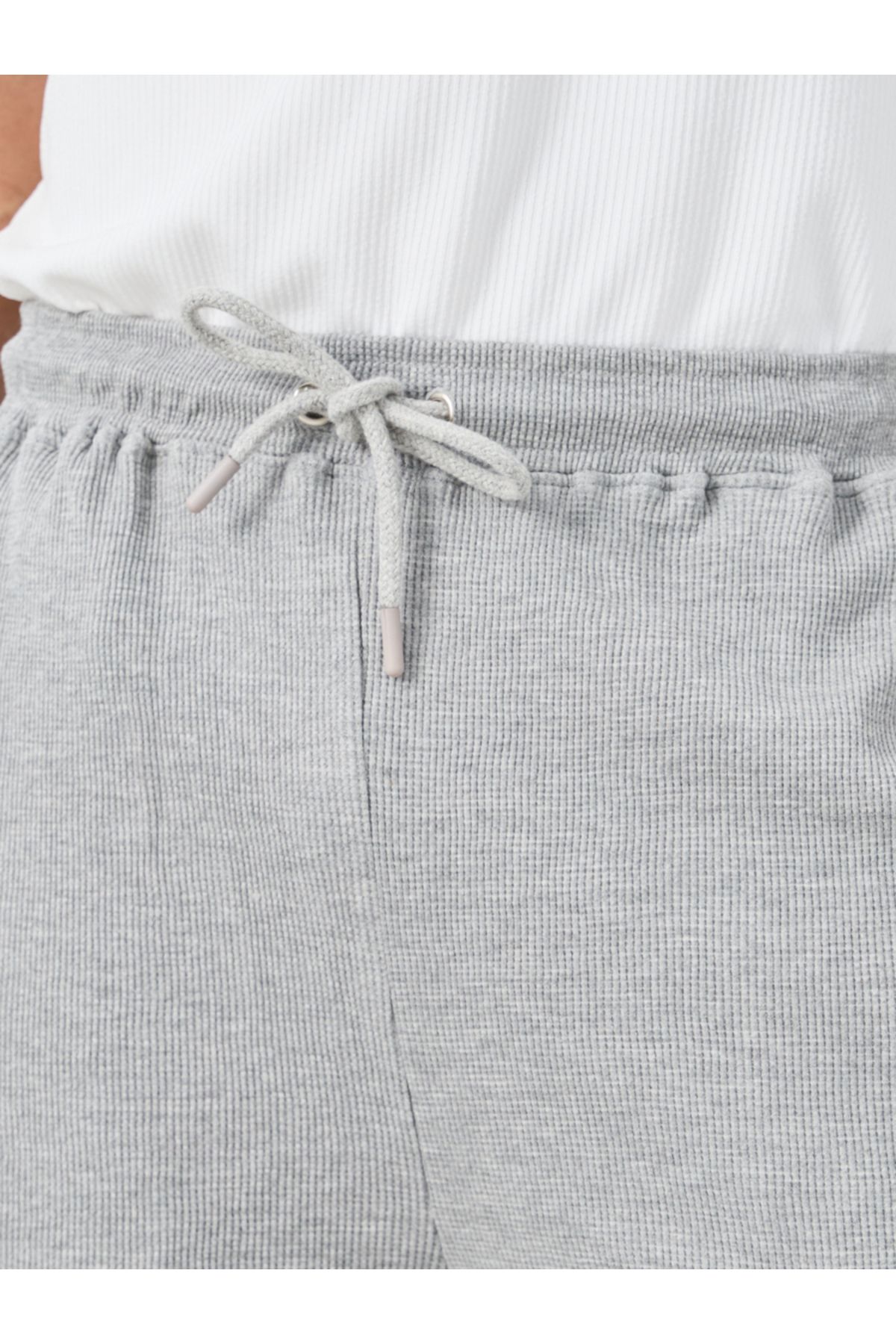 Styli-Waffle Textured Shorts with Drawstring 4