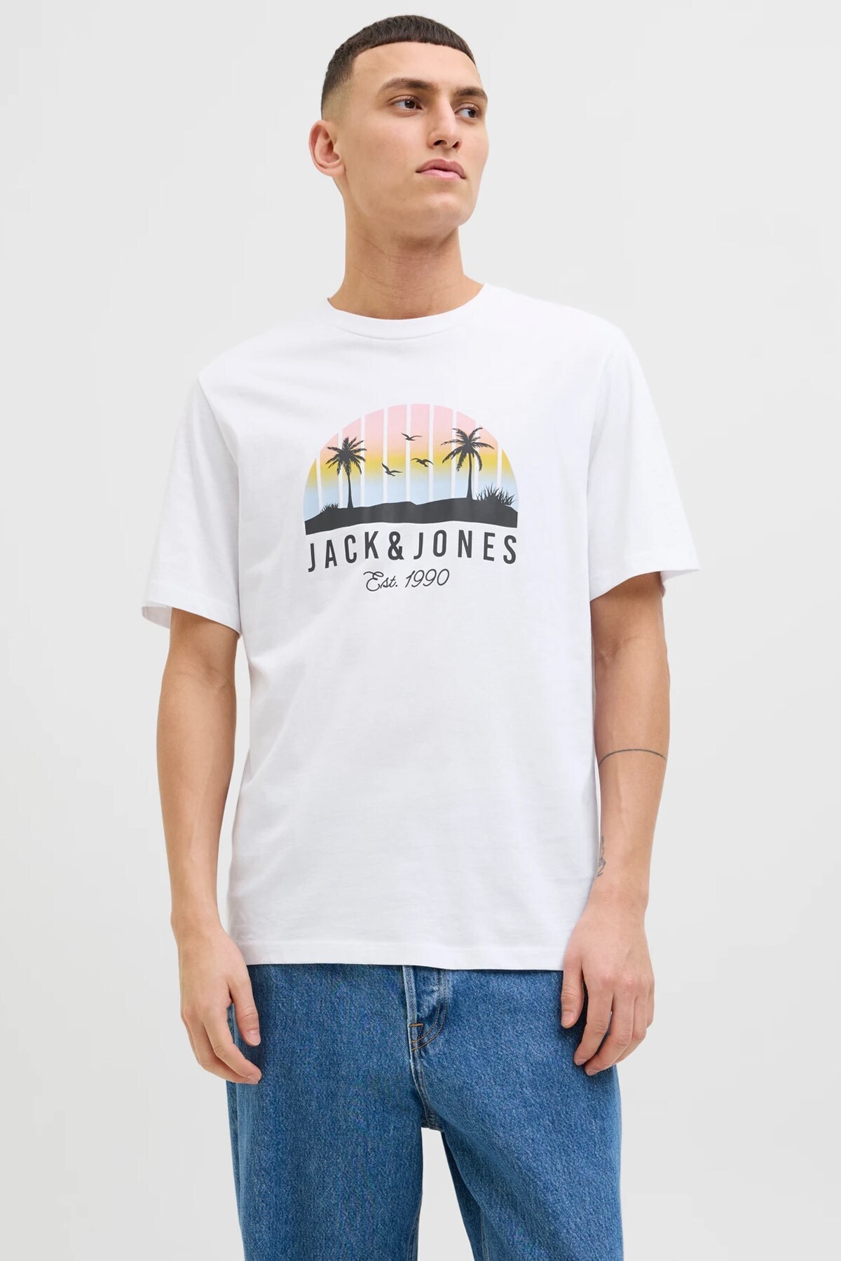 تیشرت جک اند جونز TYCE2883DB24AADD377A30700