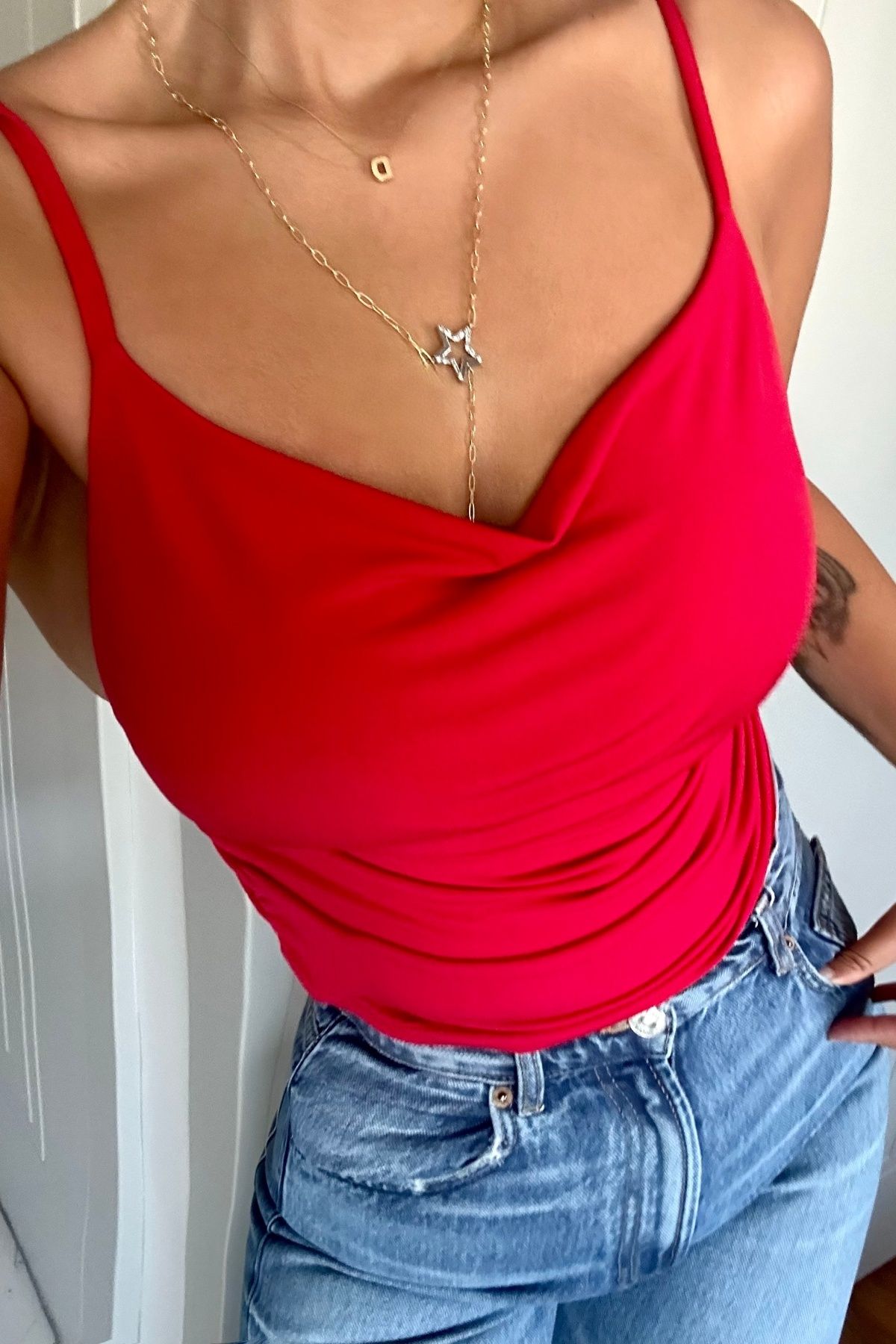 World Fashion Trends Degaje Yaka Askılı Bluz