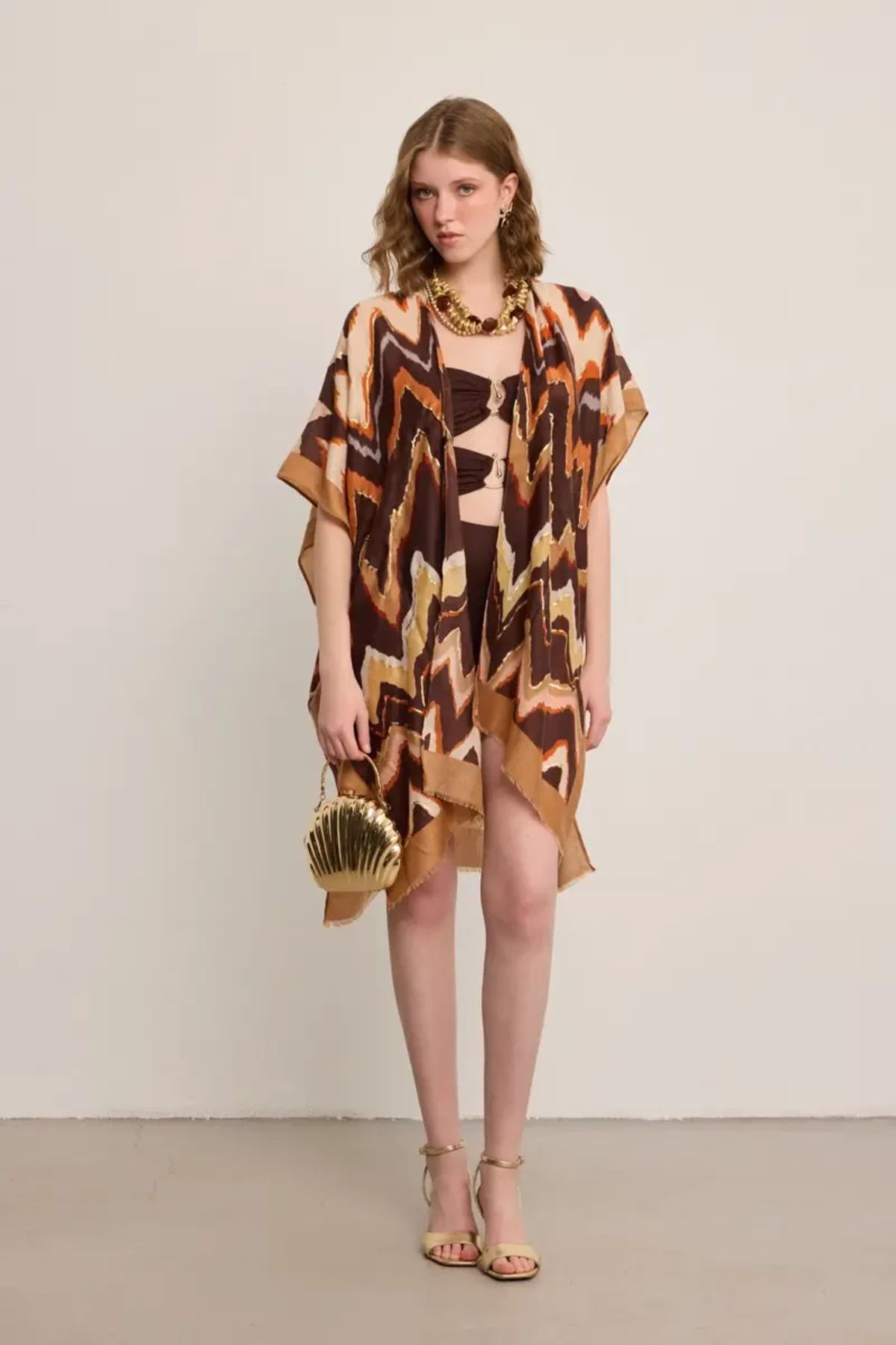 Gusto Zikzak Desenli Varaklı Kimono - Vizon