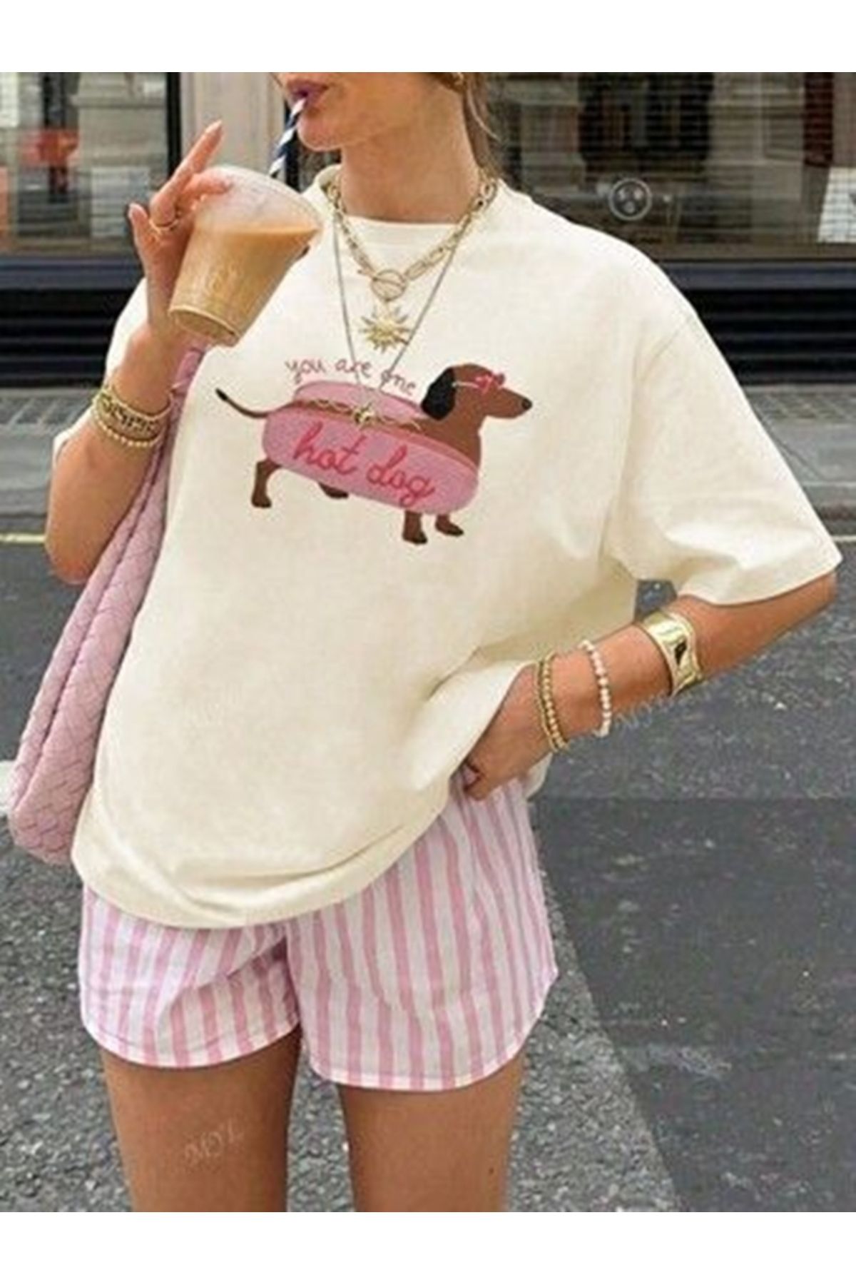 Carlson Bej Unisex Hot Dog Baskılı Oversize T-Shirt