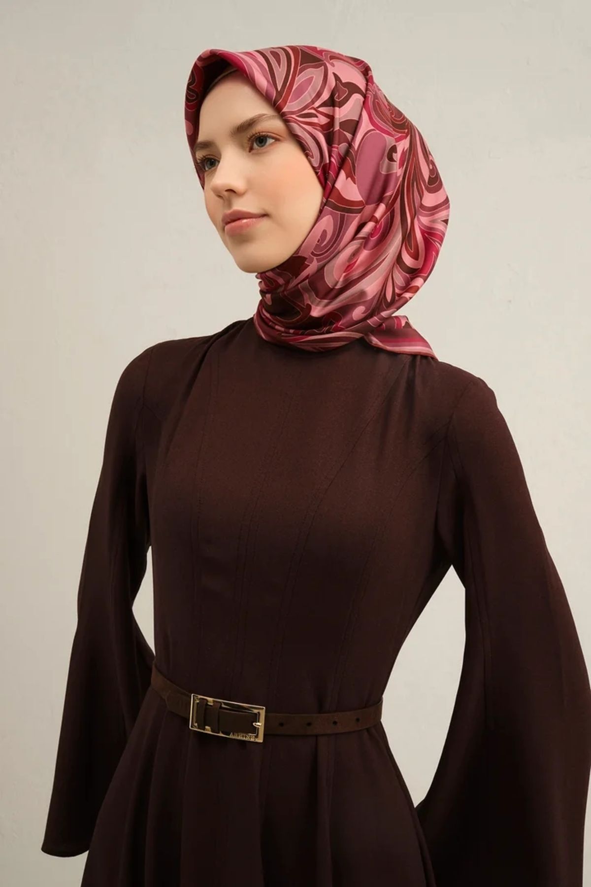 Armine Sura İpek Eşarp 9323DS Çiçekli Desen Pudra-Acı Kahve-83