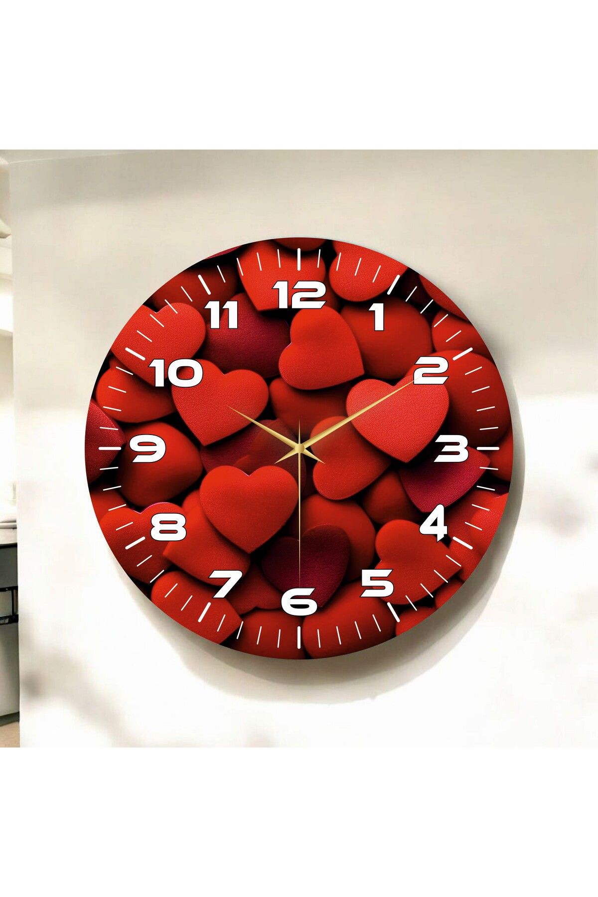 AA Shop Kırmızı Renkli Baskı Kalp Desenli Sayılı Hediyelik Ahşap Sessiz Duvar Saati 50cm