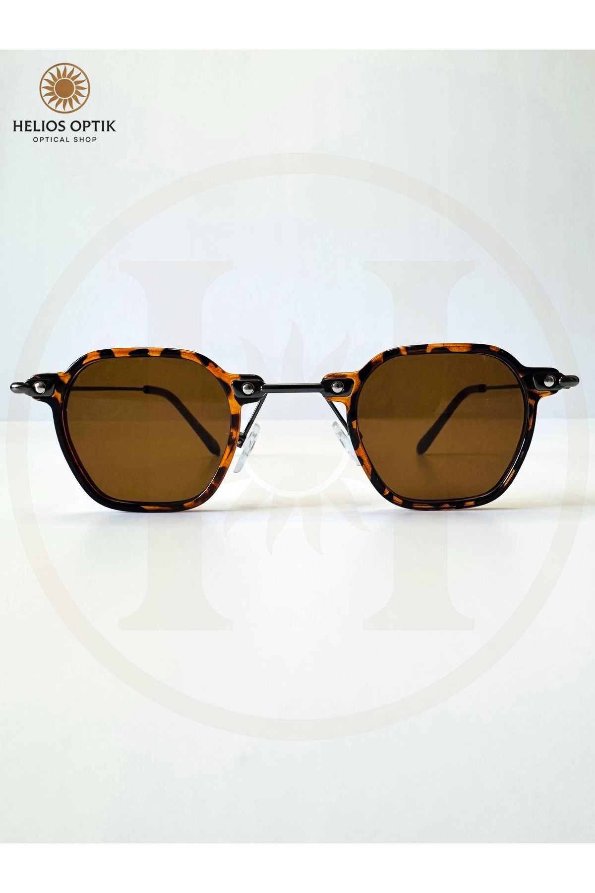 Helios Optik Urban Vision Serisi Güneş Gözlüğü