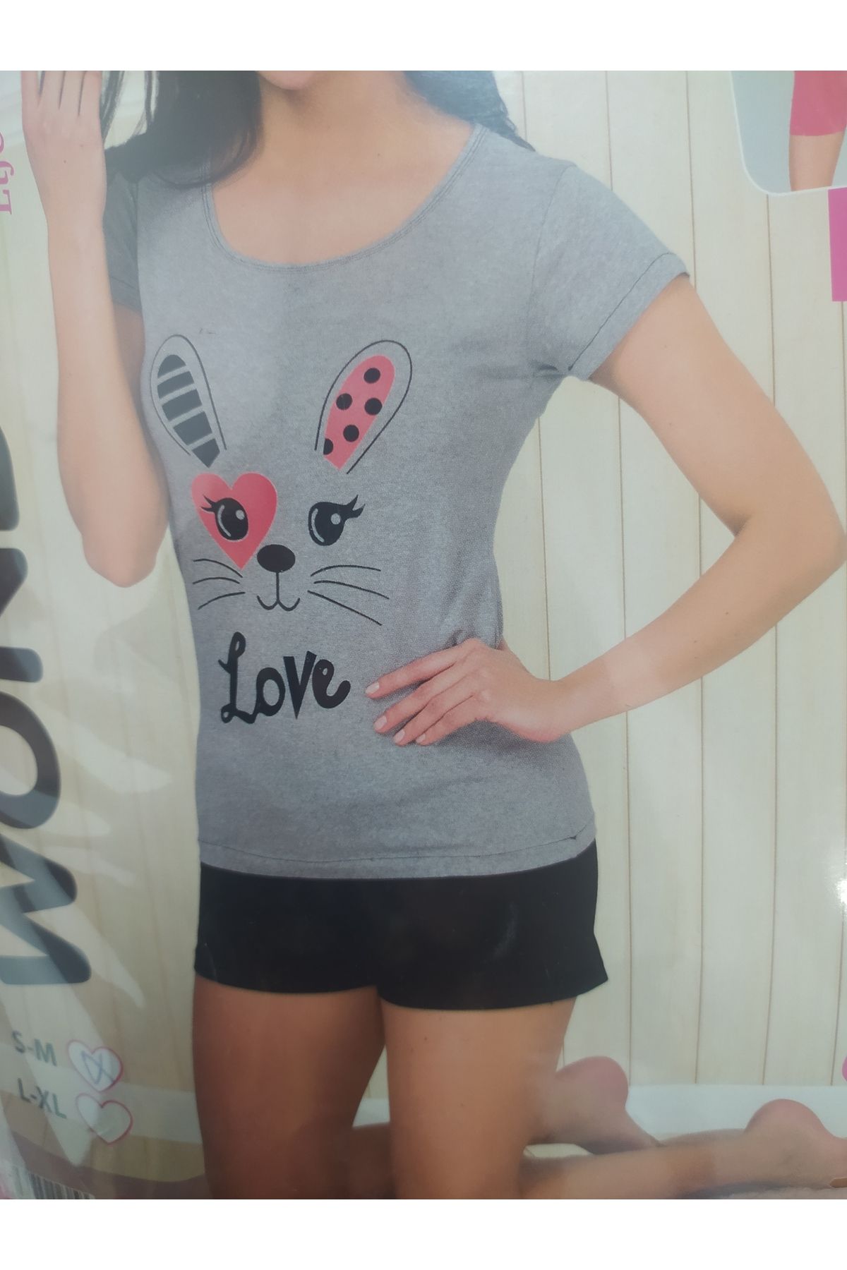 Store Şortlu Pijama Takımı -Kadın Pijama Takımı
