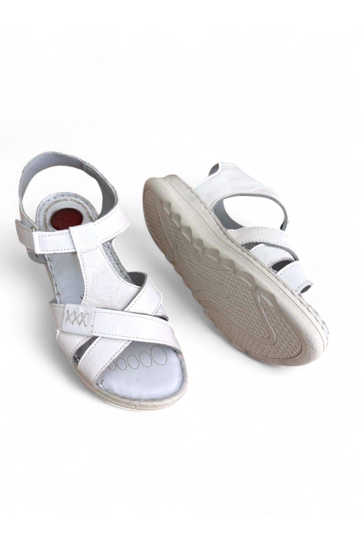 The Dortex Shoes Kadın Hakiki Deri Yumuşak Topuk Jelli Sandalet