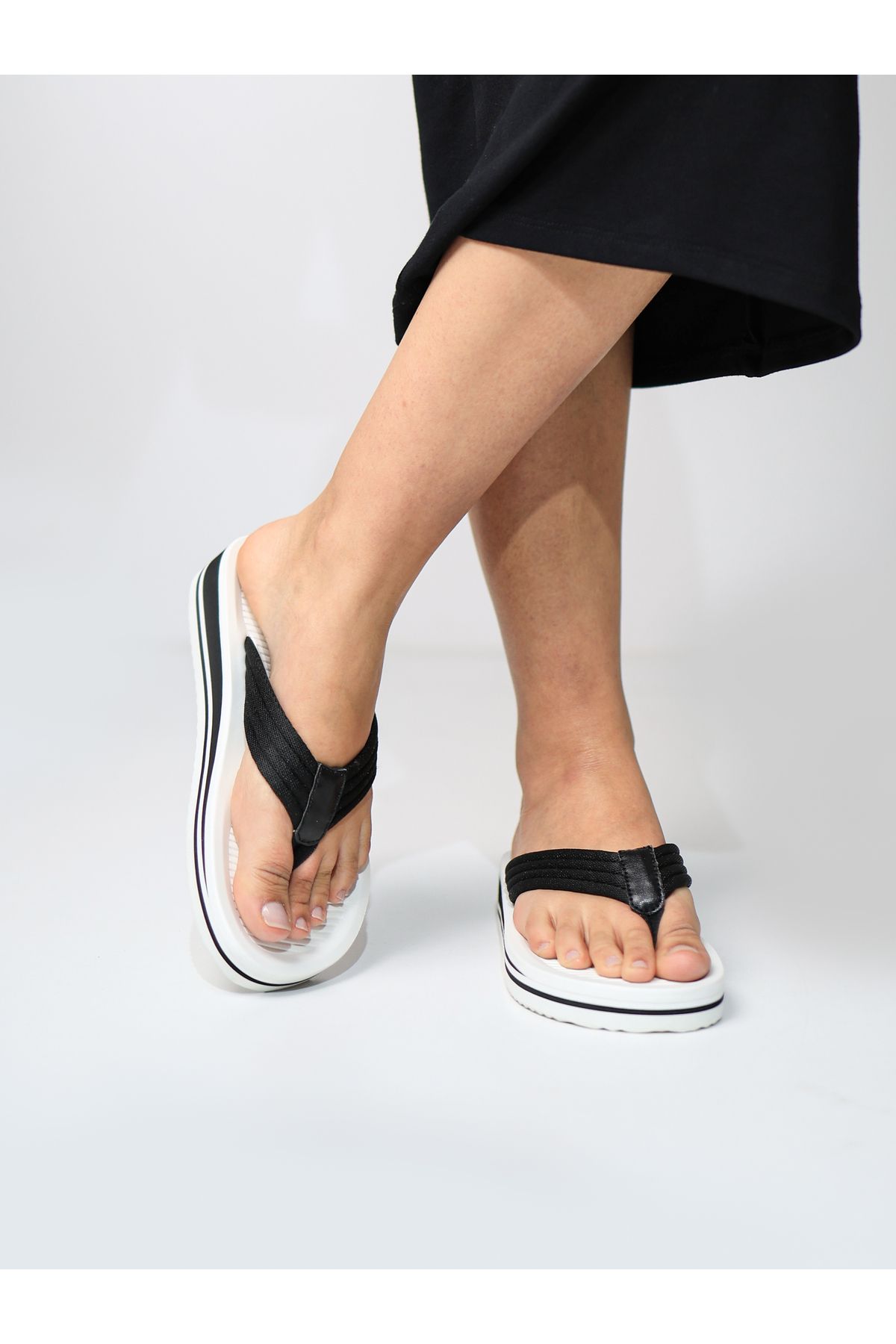 HANOX Dalya Baskılı Eva Taban Dolgu Topuk Kadın Parmak Arası Plaj Terlik Flip Flops (4.0) Cm
