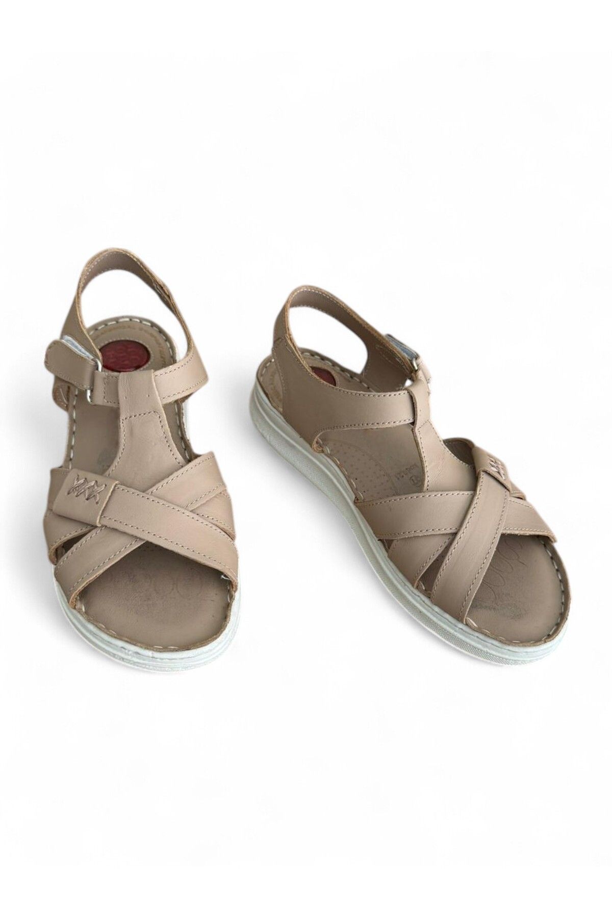 The Dortex Shoes Kadın Hakiki Deri Yumuşak Topuk Jelli Sandalet