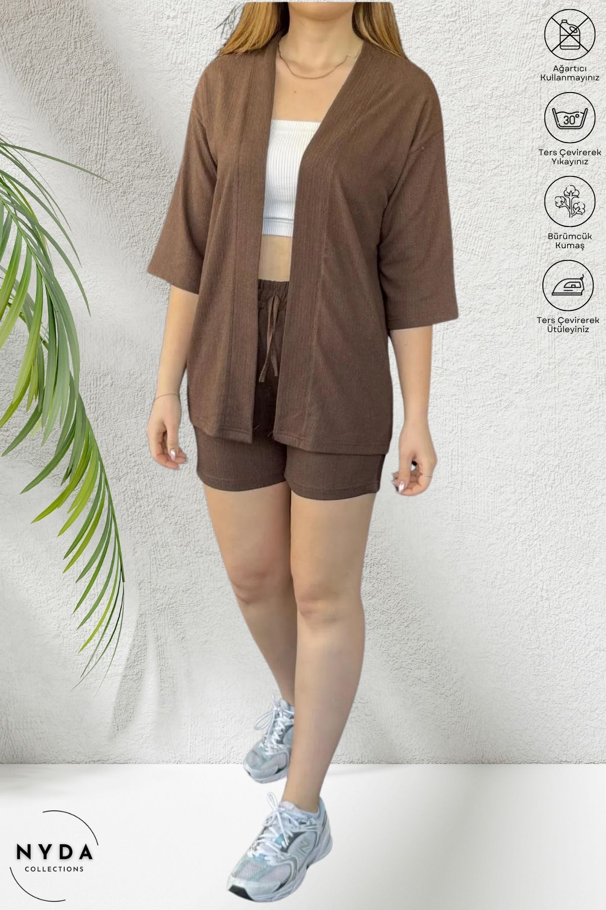 Nyda Collections Kadın Bürümcük Kumaş Yazlık Likralı Lastikli Bel Şort ve Kimono Takım