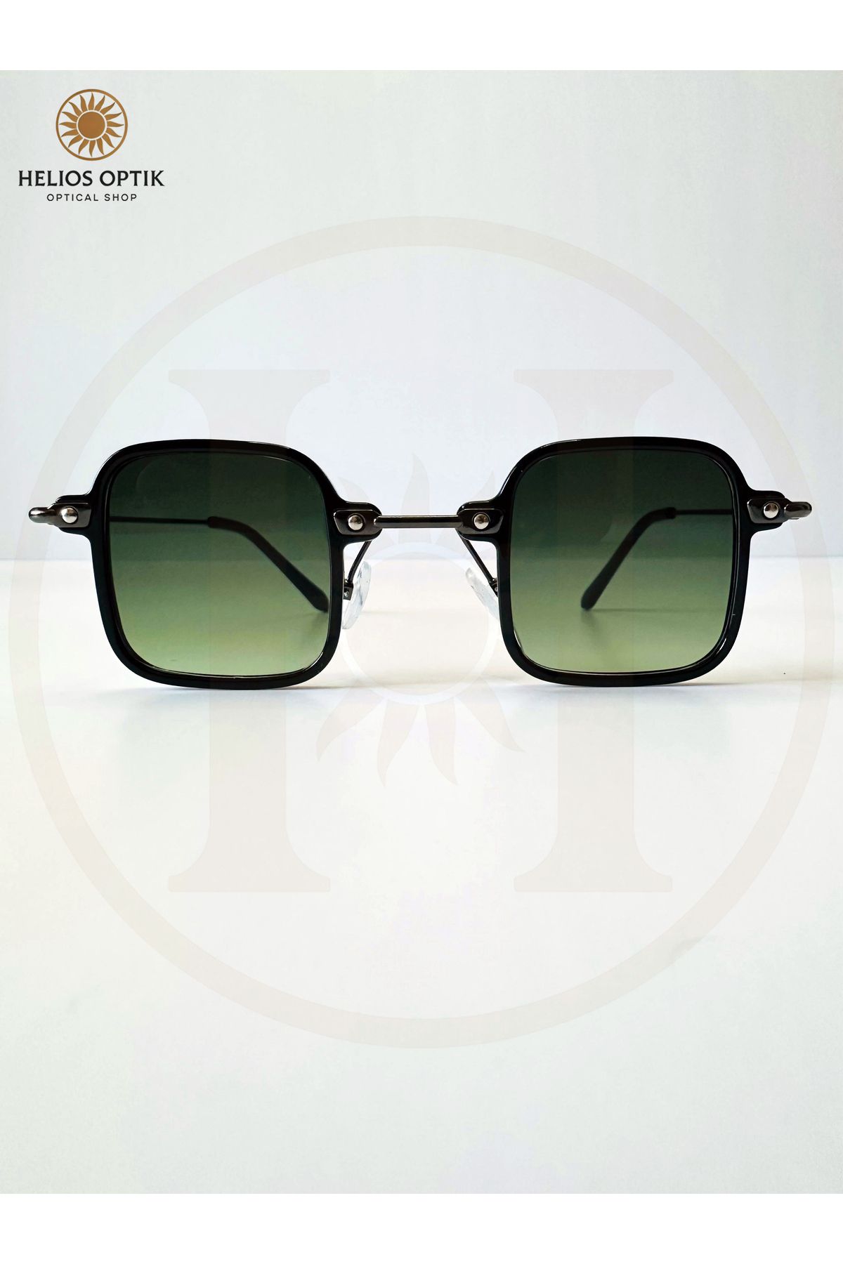 Helios Optik "Squareline" Metal Detaylı Köşeli Unisex Güneş Gözlüğü