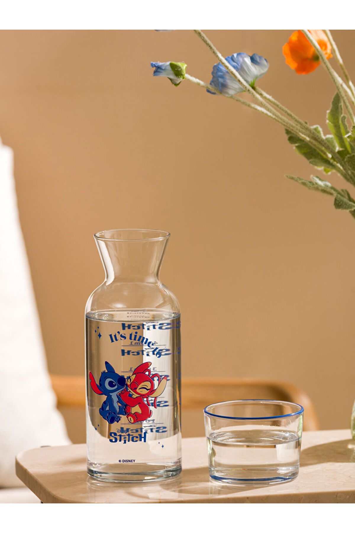 LC Waikiki Karişik Lilo ve Stitch Baskılı Cam Sürahi 700 ml