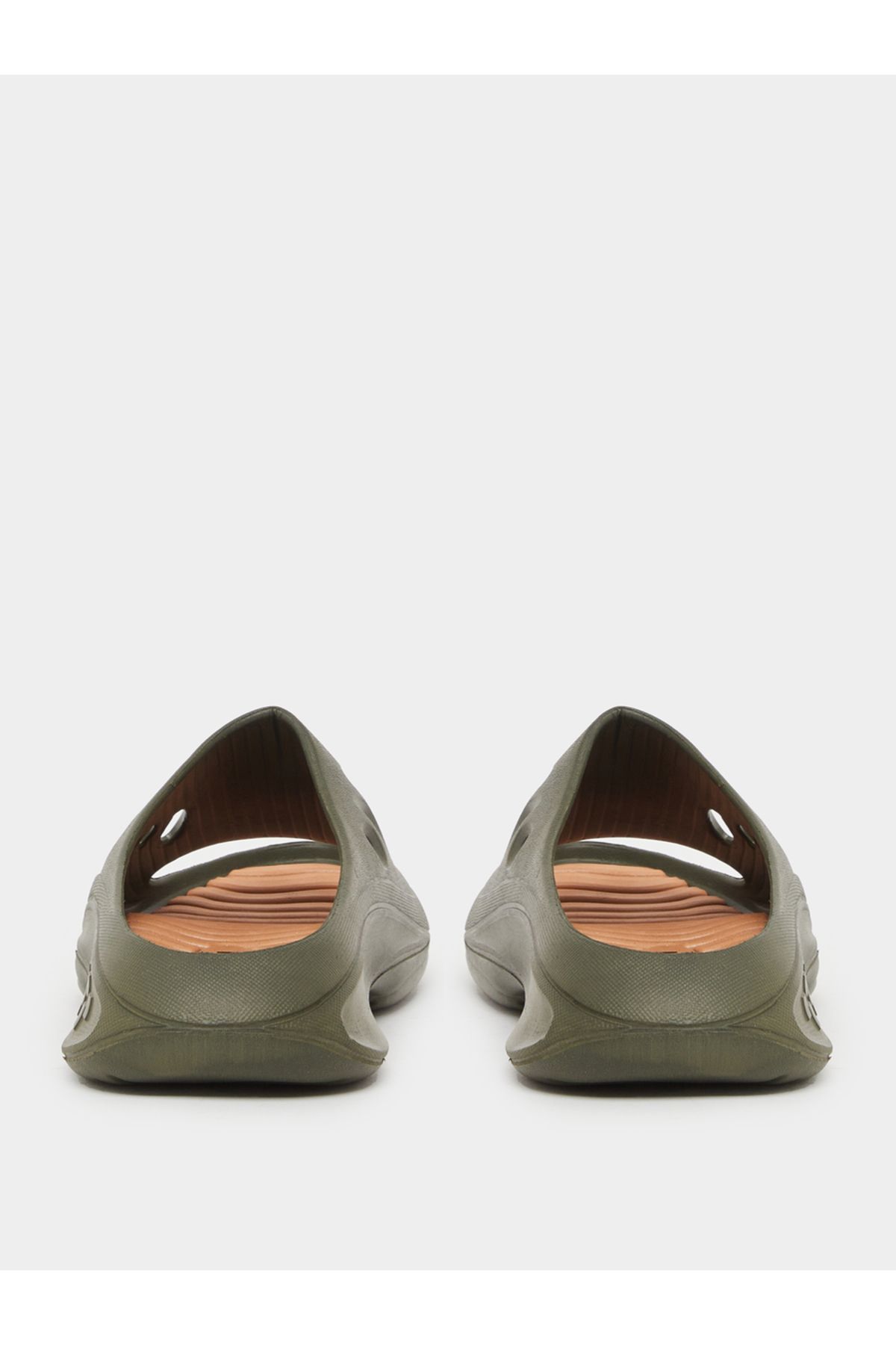 Styli-Plain Cut Out Chunky Slides 4