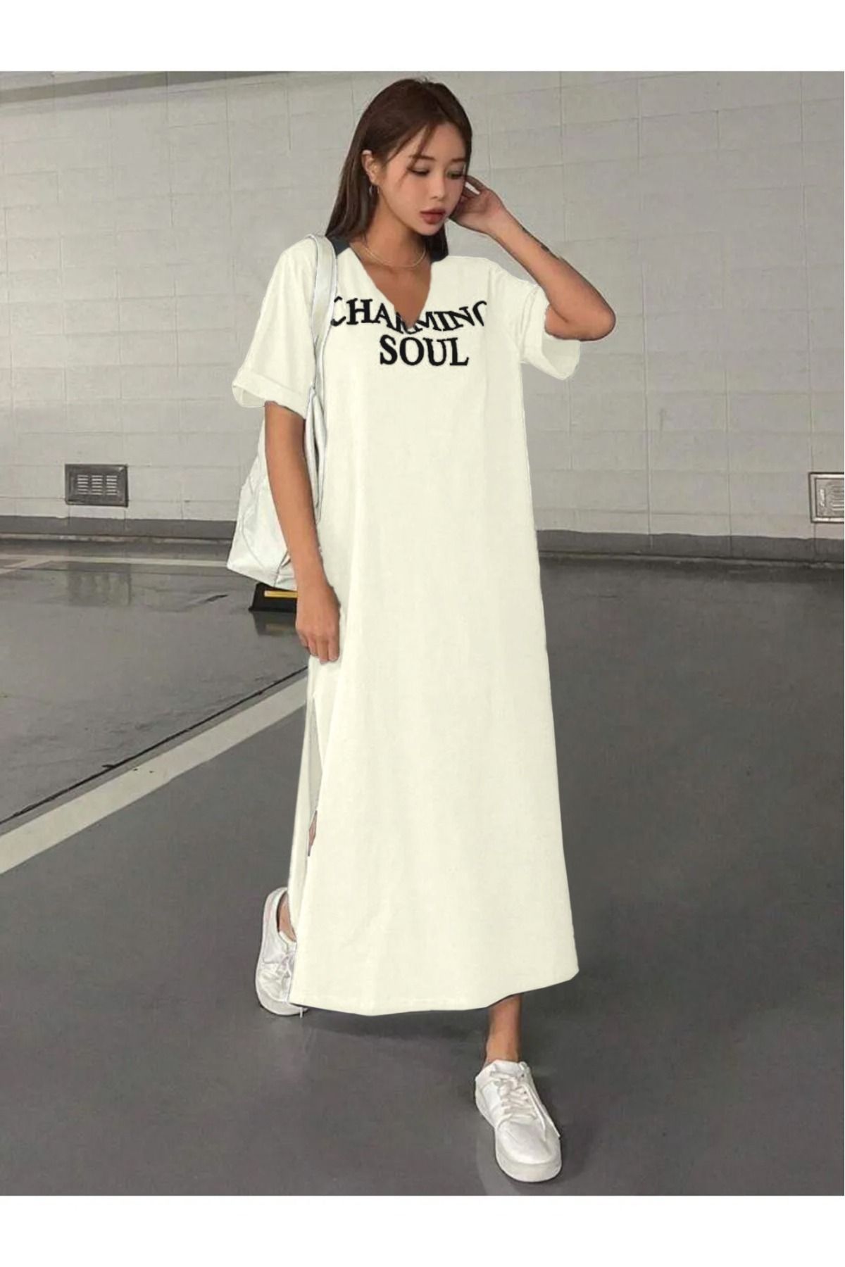 NoVibe Kadın Büyük Beden Charming Soul Baskılı V Yaka T-shirt Elbise/tunik