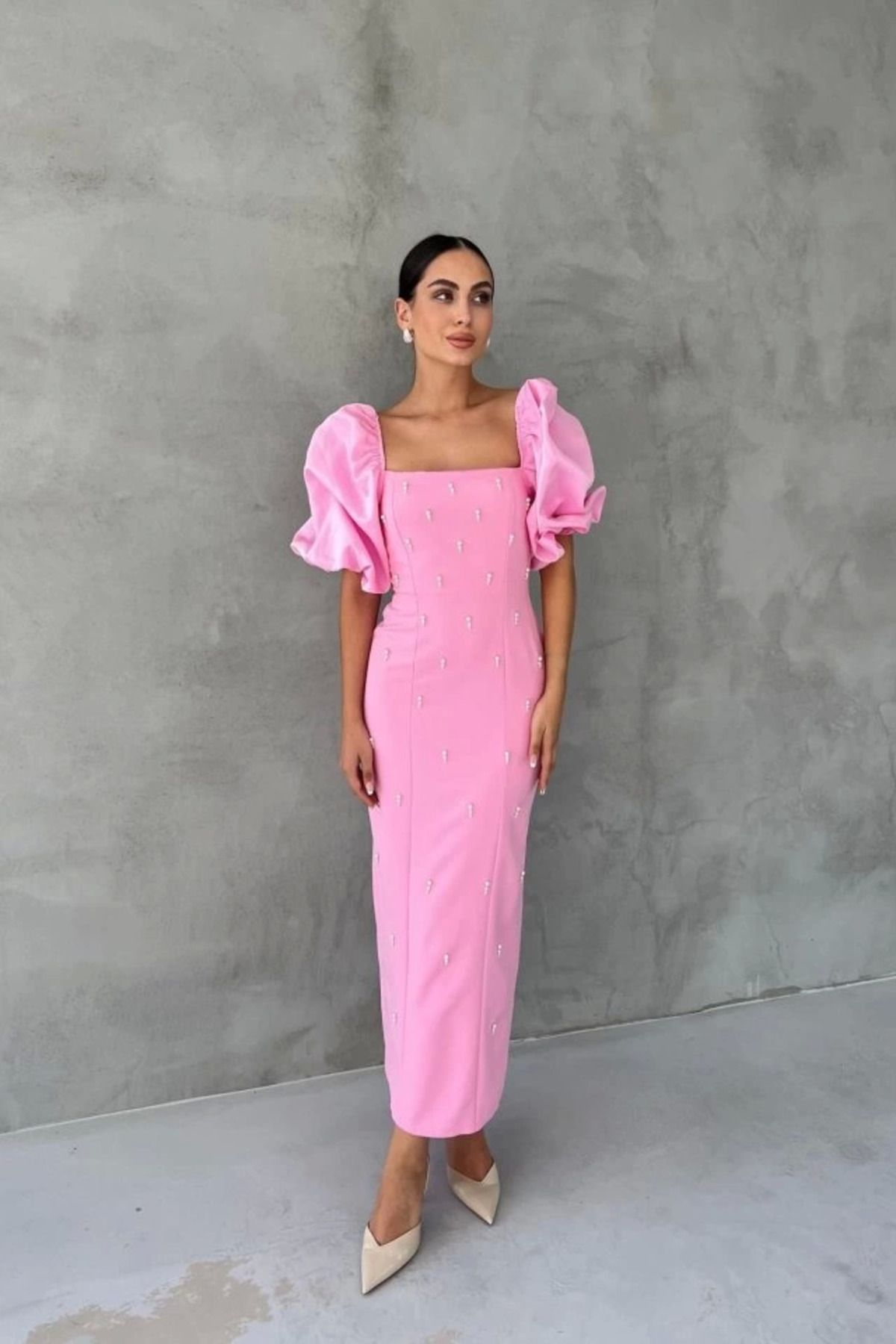 ZORM Pembe İşlemeli Kolu Garnili Elbise