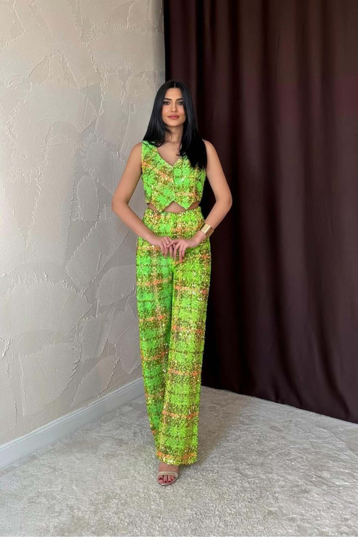 Castivo Fashion "Kadın Pullu Yelek & Bol Paça Pantolon Takım