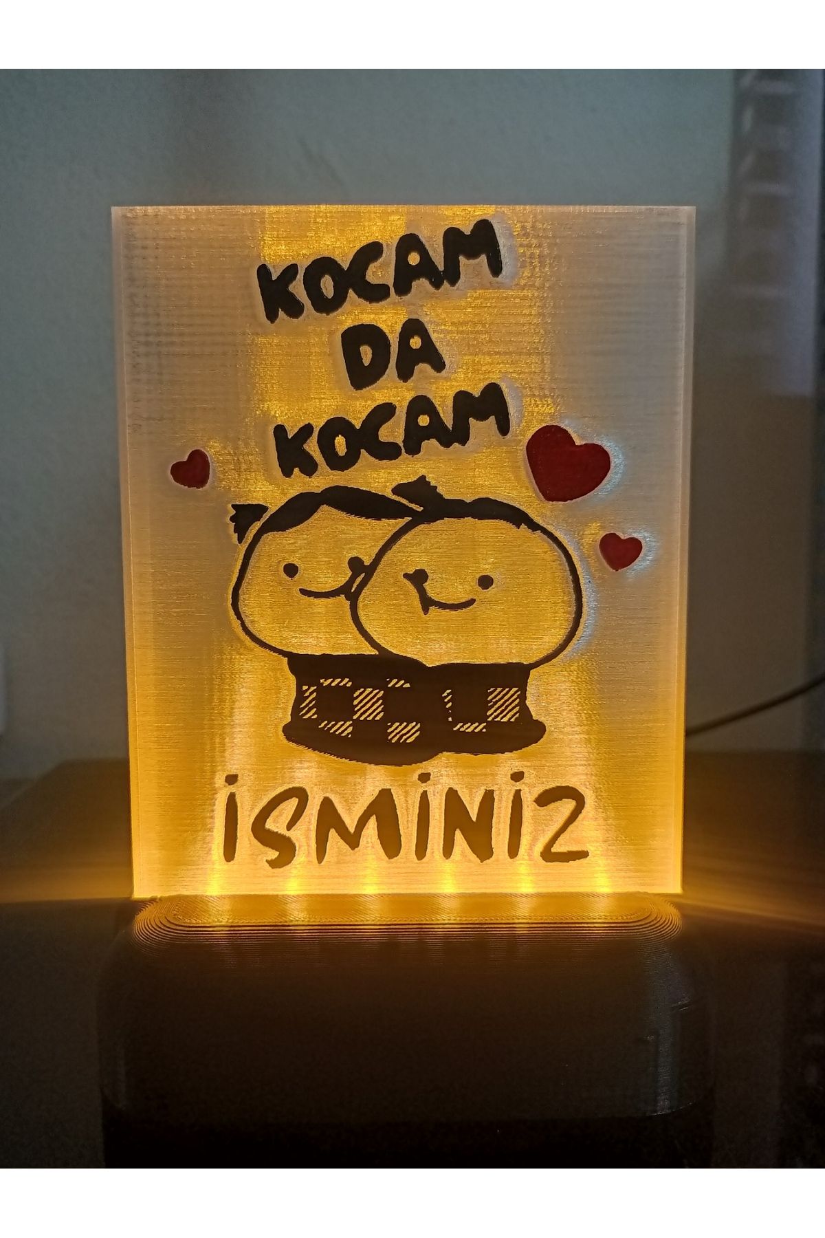 DÖNÜŞÜM ATÖLYESİ Kişiye Özel İsimli Hediyelik Kablolu Led Lamba - M4 - Kocam da Kocam - Amber Işıklı