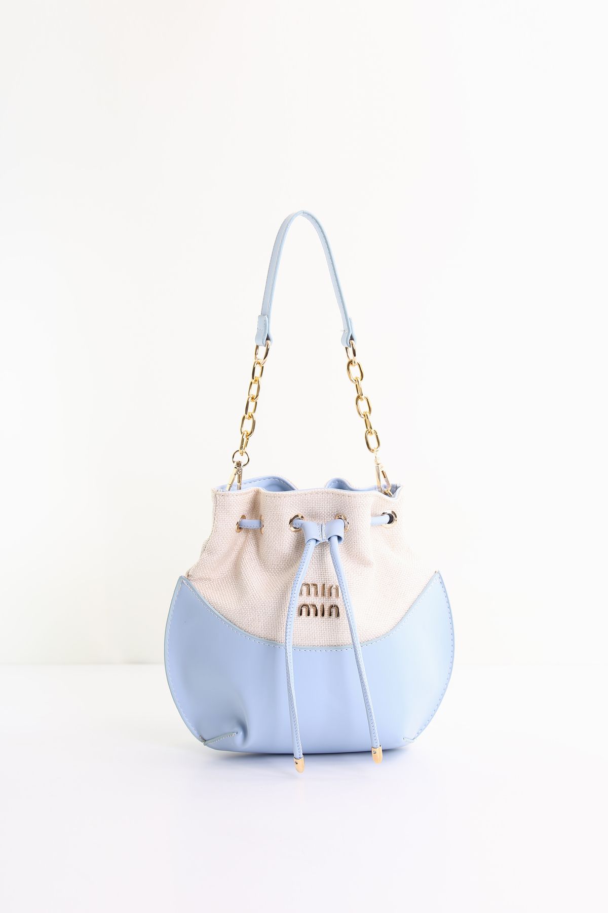 mın Boğmalı Deri Detaylı Zincirli Elden Tutma Saplı Çapraz,Omuz Çantası En:23cm,Boy:22cm,Genişlik:10cm
