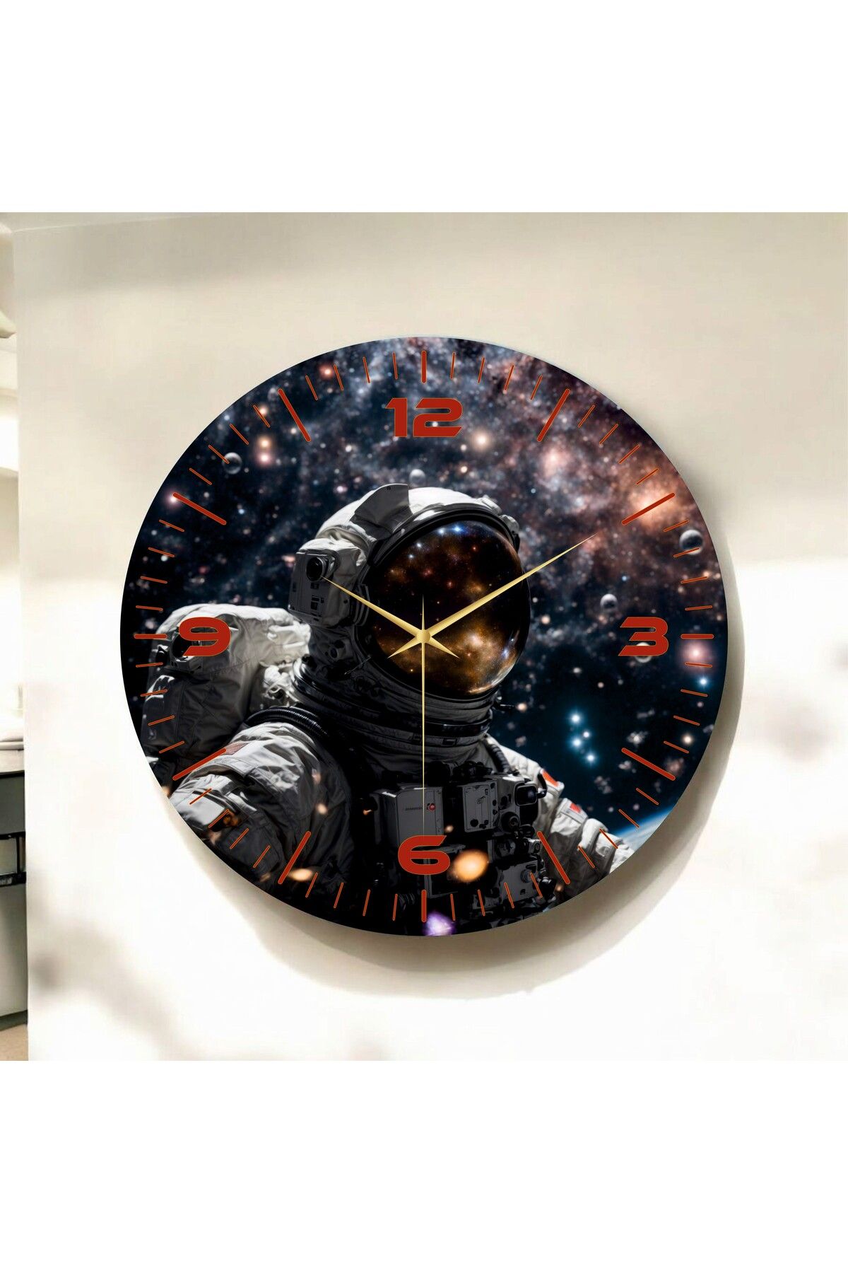 AA Shop Renkli Baskı Astronot Uzay Desenli Sayılı Hediyelik Ahşap Sessiz Duvar Saati 50cm