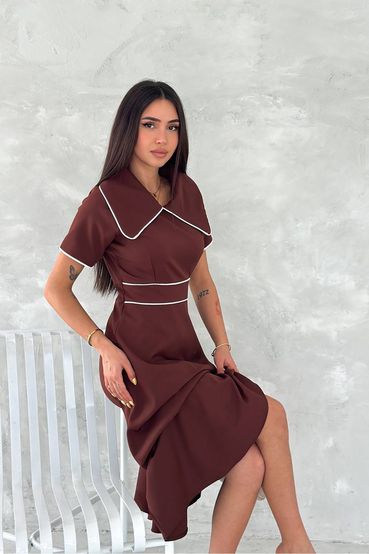 Neşeli Butik kadın yaka detaylı midi boy elbise NBK057