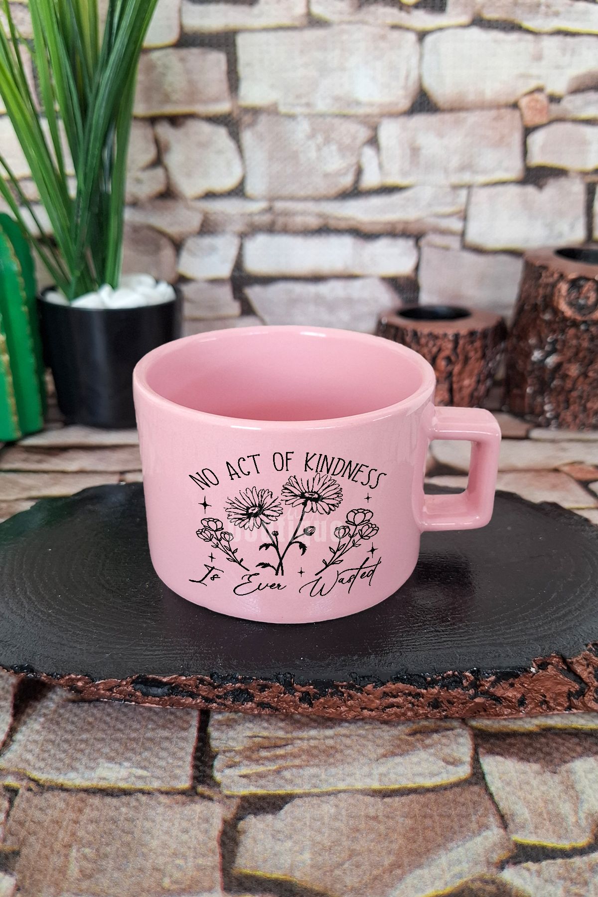 qoeuyl boutique No act of kindness is ever wasted Kare Kulplu Fincan Pembe Kupa Bardak