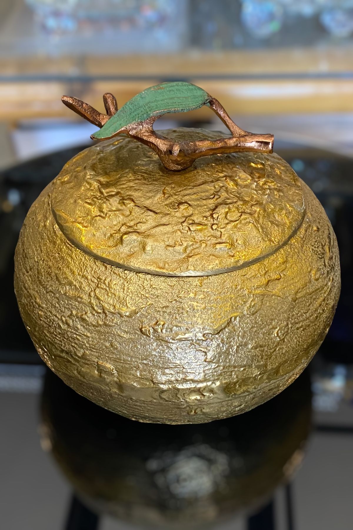 LEMİ DEKORASYON Döküm Yaprak Detaylı Bronz Dekoratif Tombul Kutu