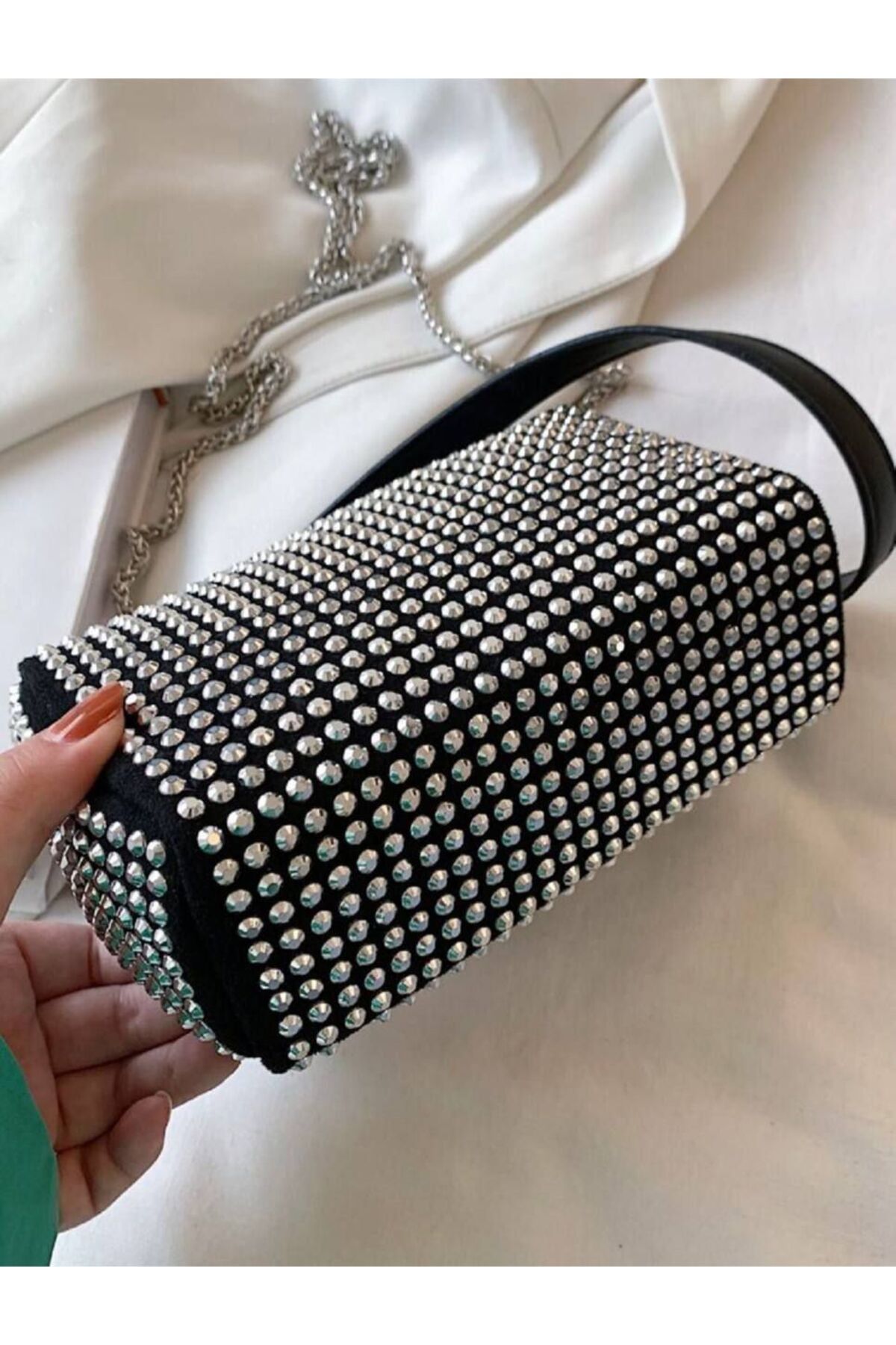 Butik Taşlı Uzun Zincir Askılı Omuz ve El Abiye Çantası 20x15 Cm