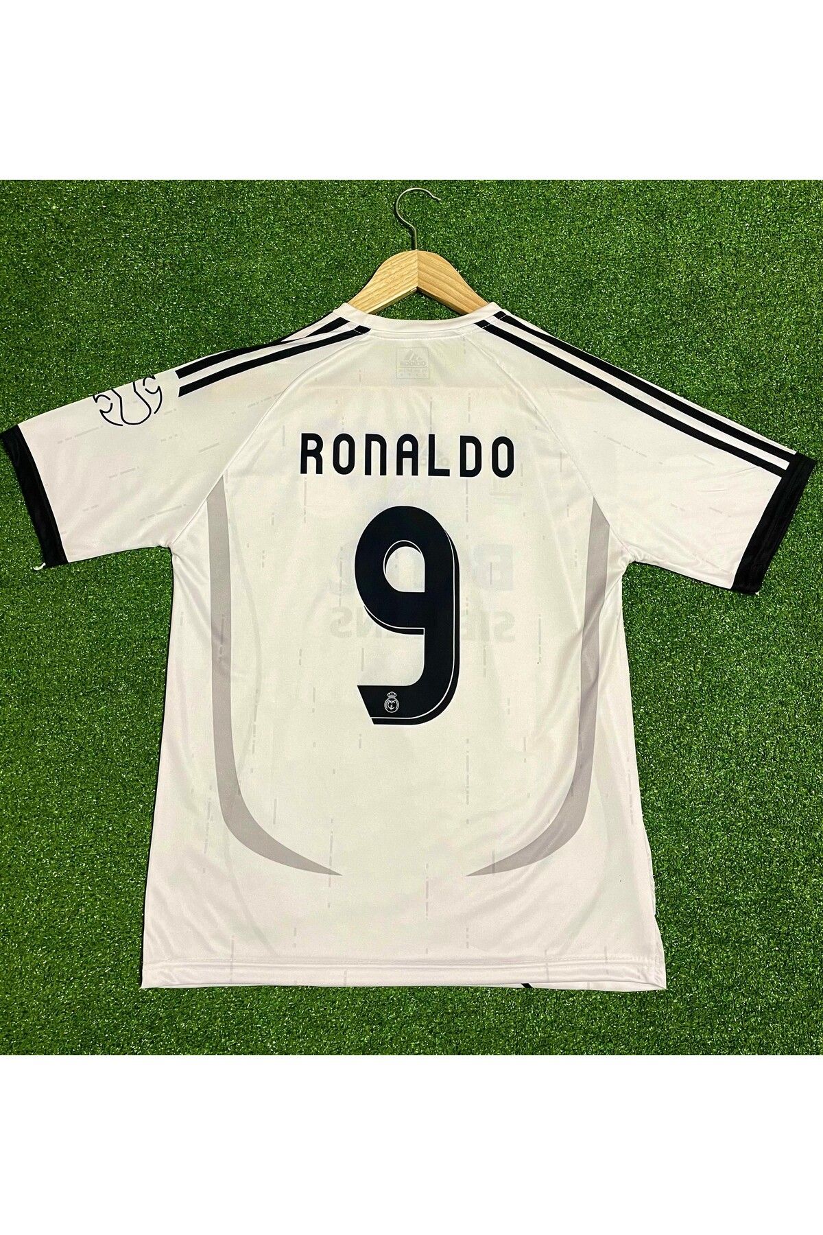 kombinezyum R./Madrid 2006/07 Yeni Sezon #9 Fenomen Ronaldo Nazario Forması(Beyaz)