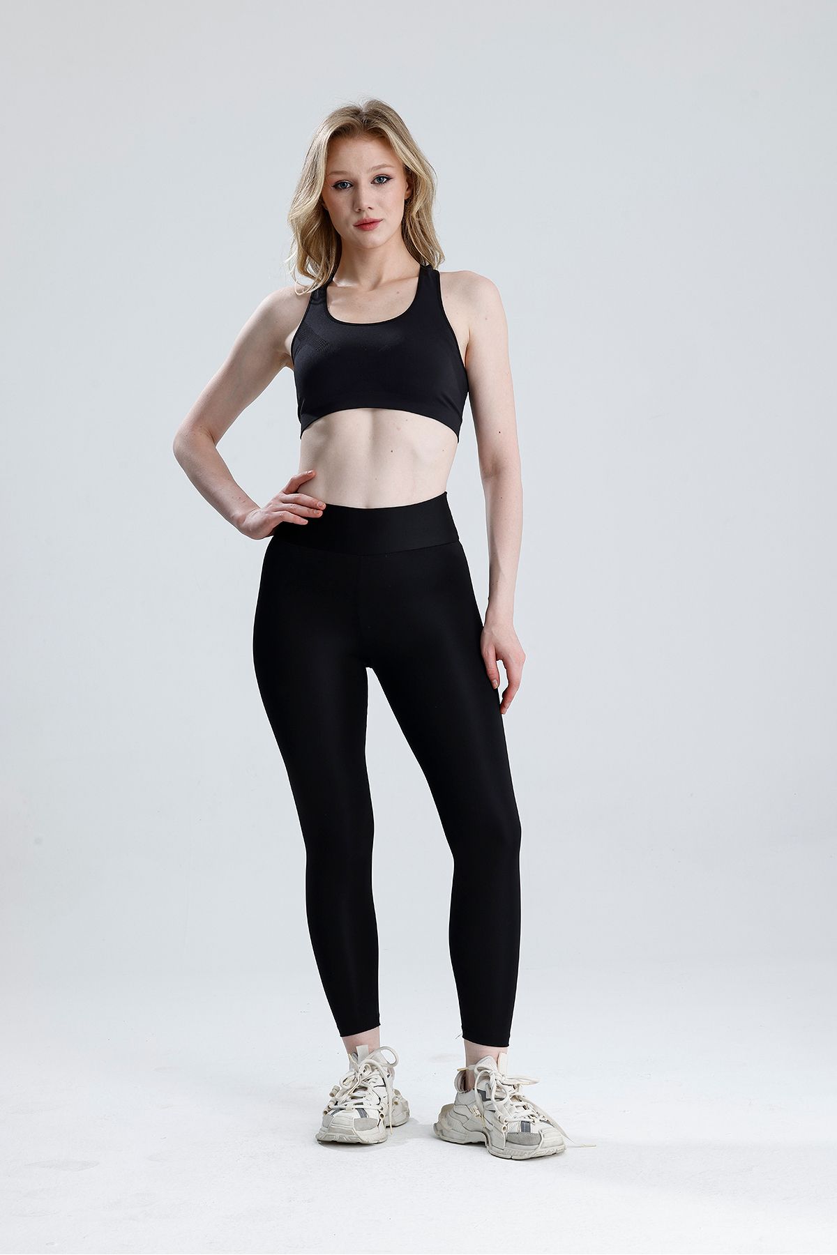 vesantia Kadın Siyah Yüksek Bel Toparlayıcı Dalgıç Slim Fit Tayt