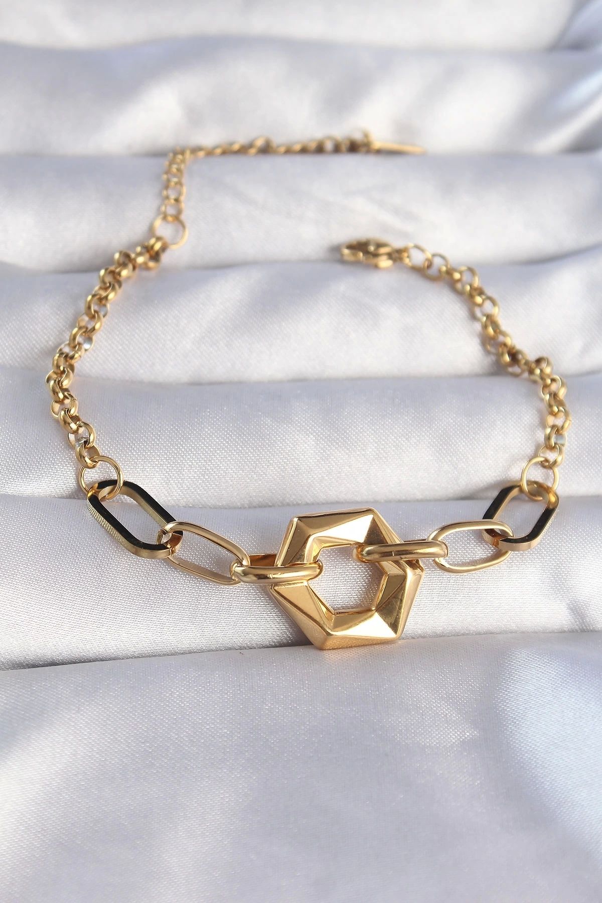 Clariss 316L Çelik Gold Renk Geometrik Model Zincir Bileklik