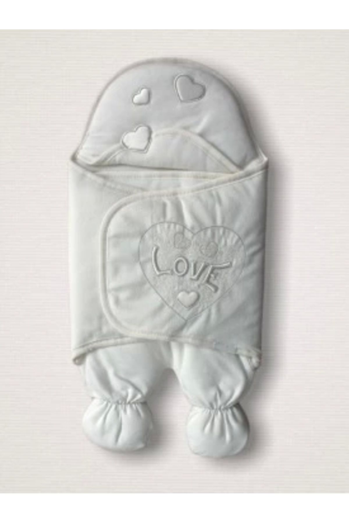 STOREMAX Yenidoğan Lüks Üç Kalp Love Nakışlı Kız Bebek Ayaklı Kundak Bebek Battaniyesi