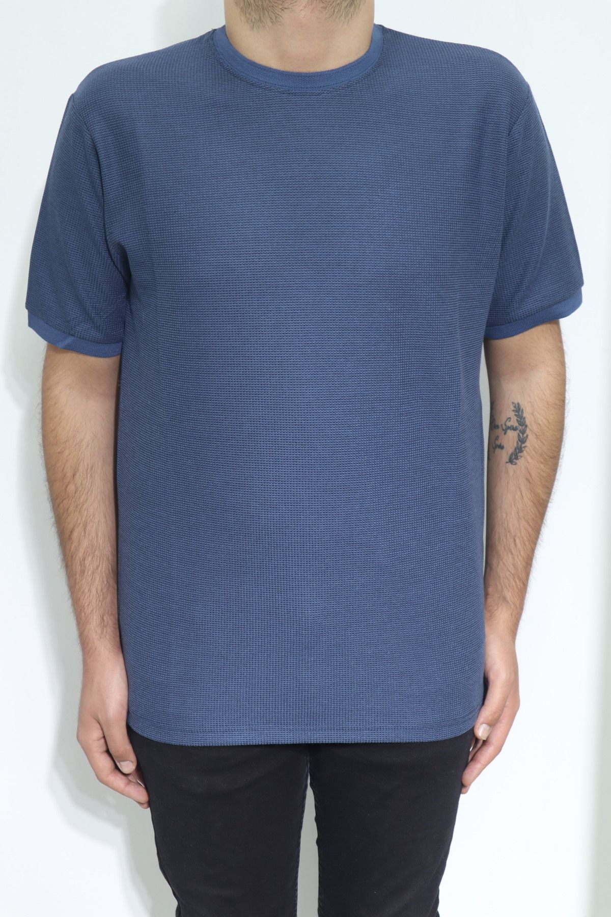 Özhürmet Triko DMC TEKSTİL Erkek İndigo Düz Spor Kesim Normal Kalıp Bisiklet Yaka T-Shirt