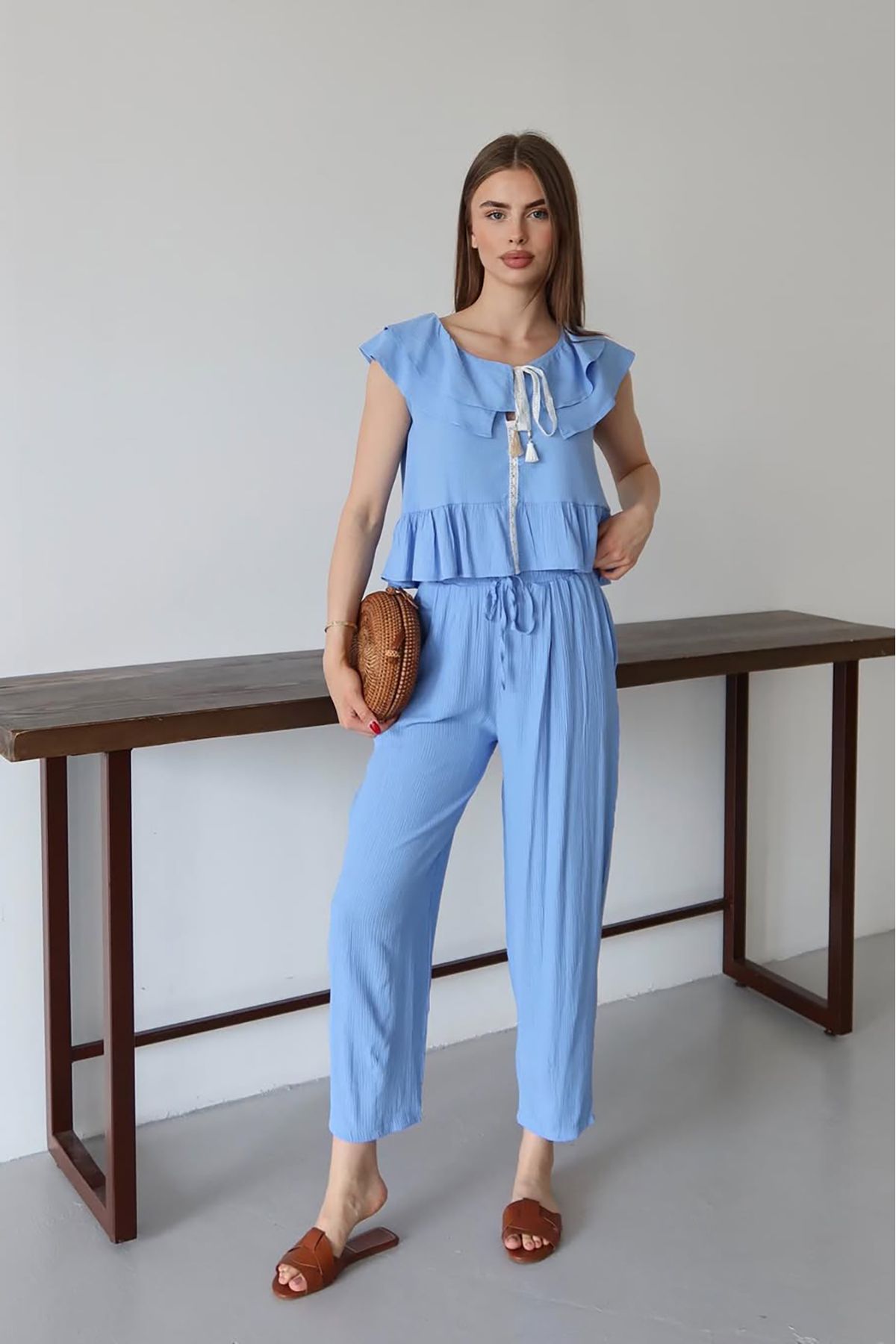 Neşeli Butik kadın fırfırlı gofre kumaş ikili takım NBNP012