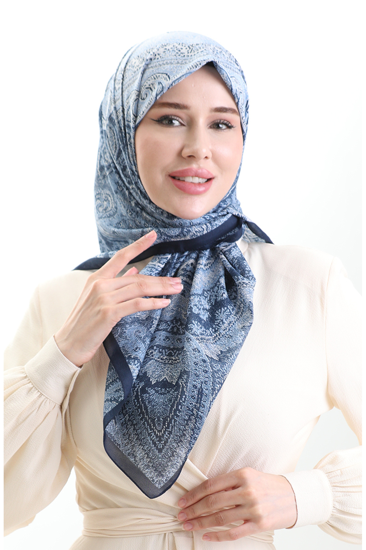 sefamerve Karaca Patterned Cotton Scarf 81095-10 Navy Blue Indigo