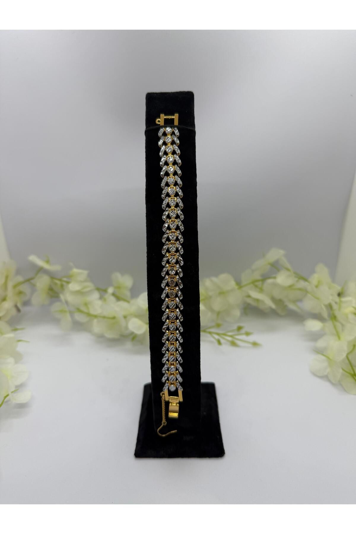 Constanza Exclusive 22 Ayar Altın Kaplama Özel Tasarım Gurmet Bileklik Lvd814