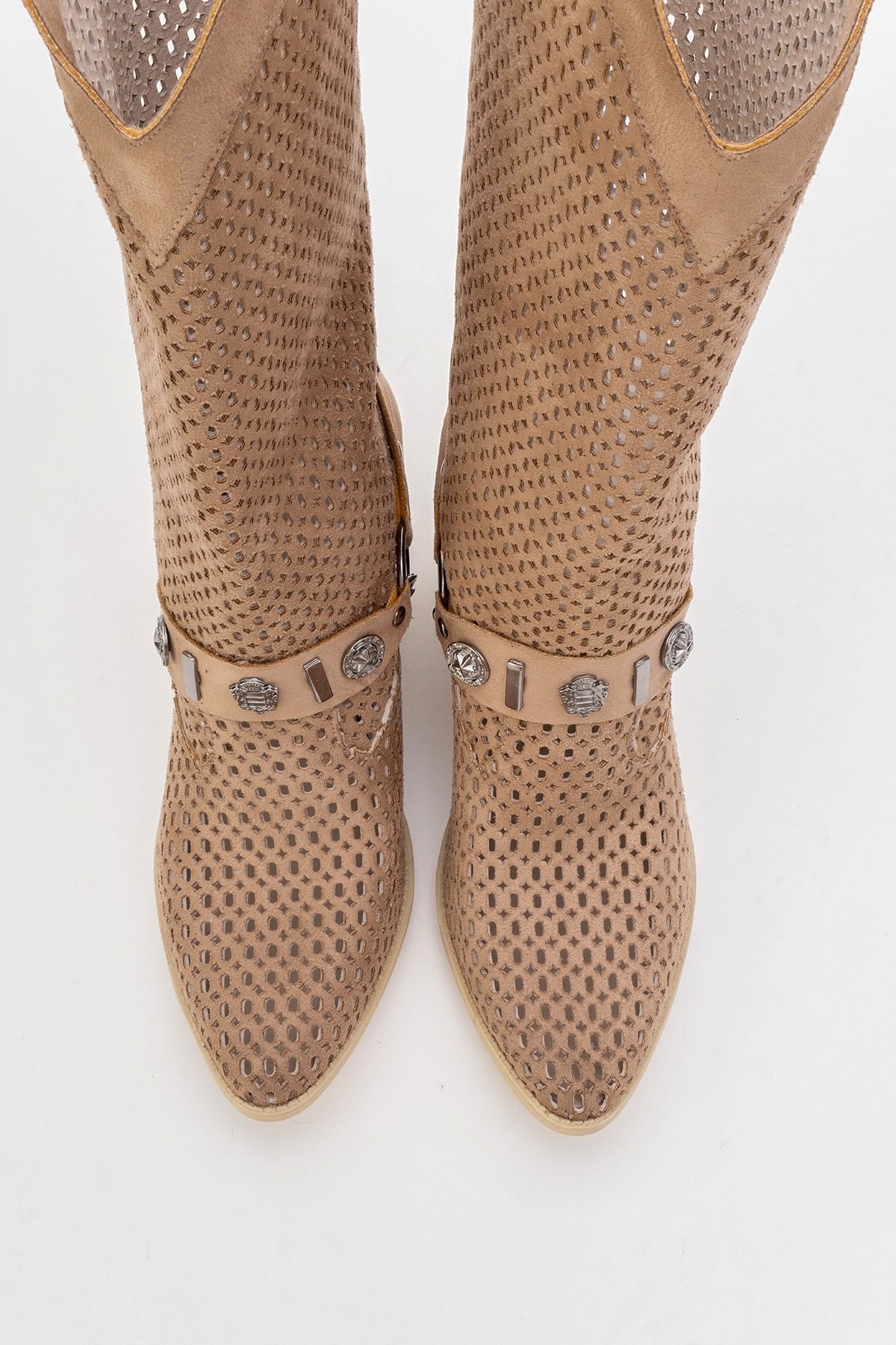 LuviShoes-Γυναικείες καλοκαιρινές μπότες LIZA Σκούρο Μπεζ με Χοντρό Τακούνι 6