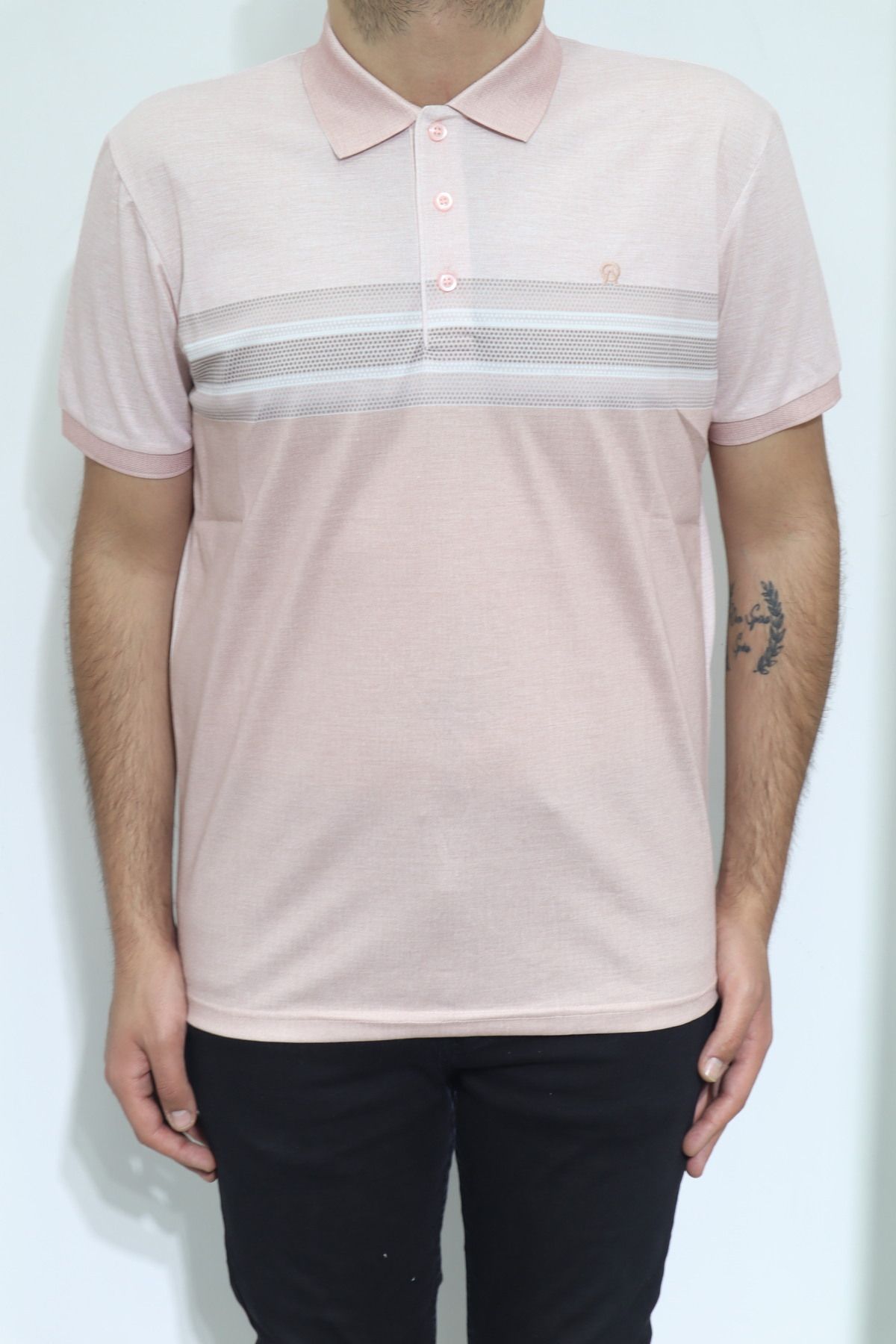 Özhürmet Triko DMC TEKSTİL Erkek Pembe Dijital Baskılı Desenli Klasik Kesim Rahat Kalıp Cepsiz Polo Yaka T-Shirt