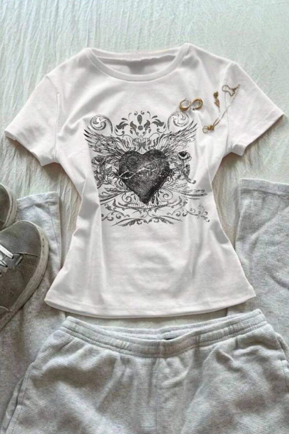 1blood Beyaz Gotik Heart Harajuku Y2K Kısa Kollu Crop