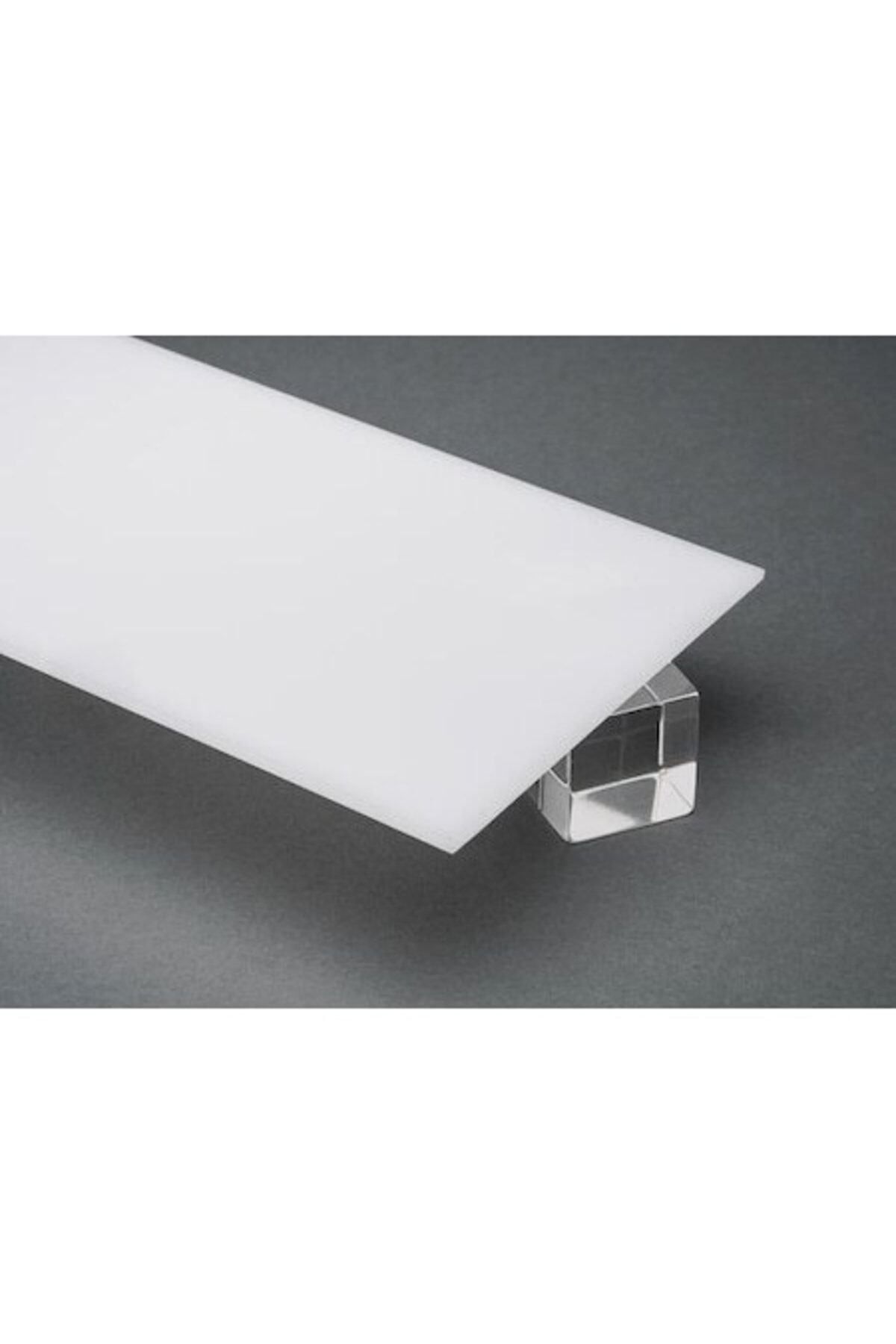 Elioure 4.8-5mm Süt Beyazı Pileksi Levha, Hafif ve Dayanıklı, Şık Tasarım