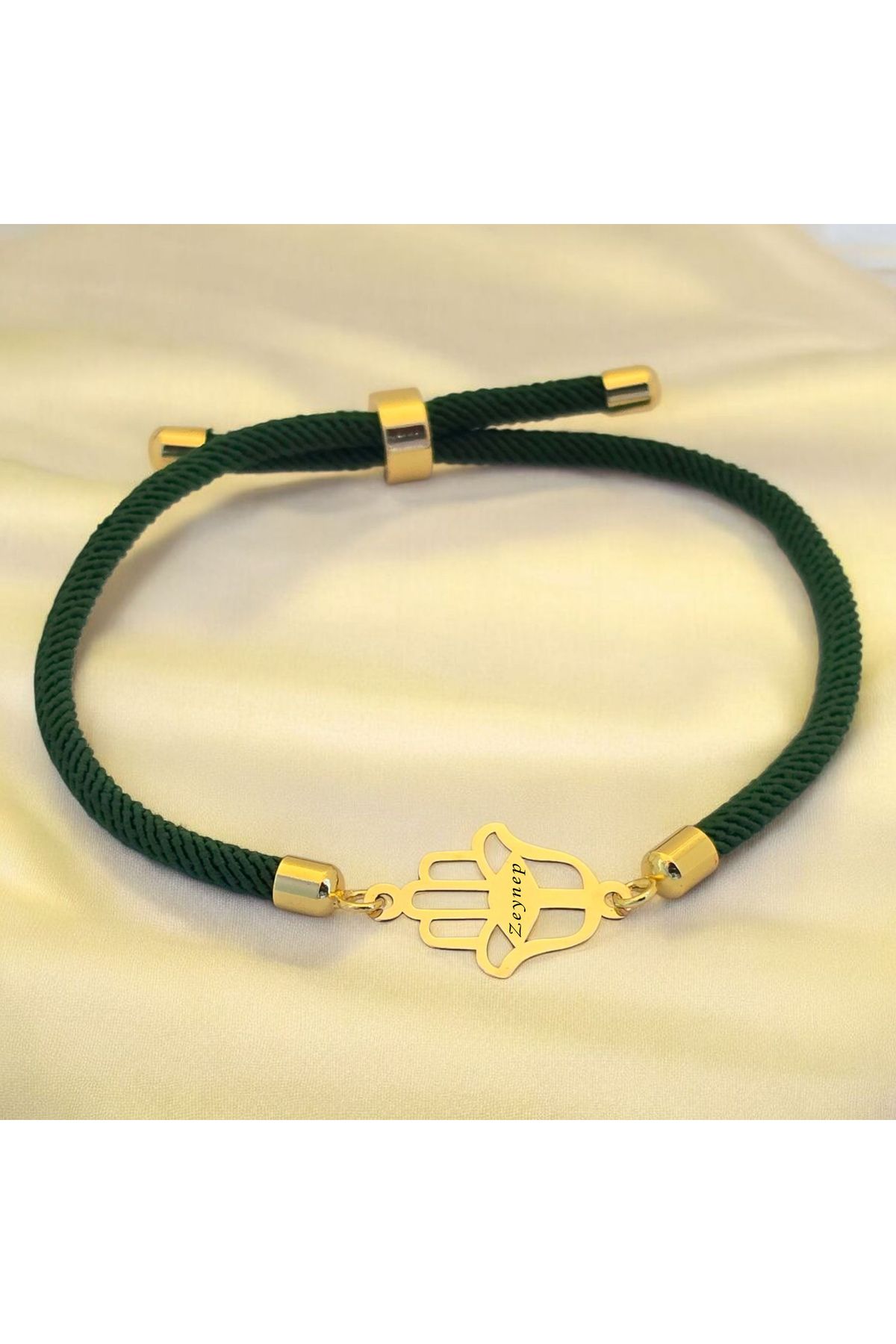 ARCHINO GOLD Zeynep İsmine Özel 14 Ayar Altın Plakalı Siyah İpek Örgülü Hamsa Figürlü Hediye Bileklik-498isim