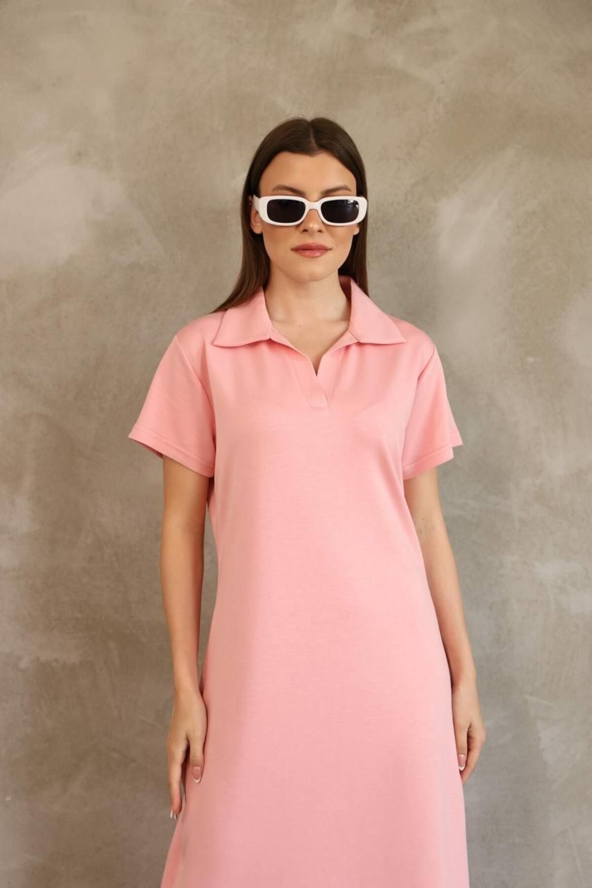 BELISTIL Pembe Polo Yaka Modal Kumaş Yırtmaçlı Uzun Elbise