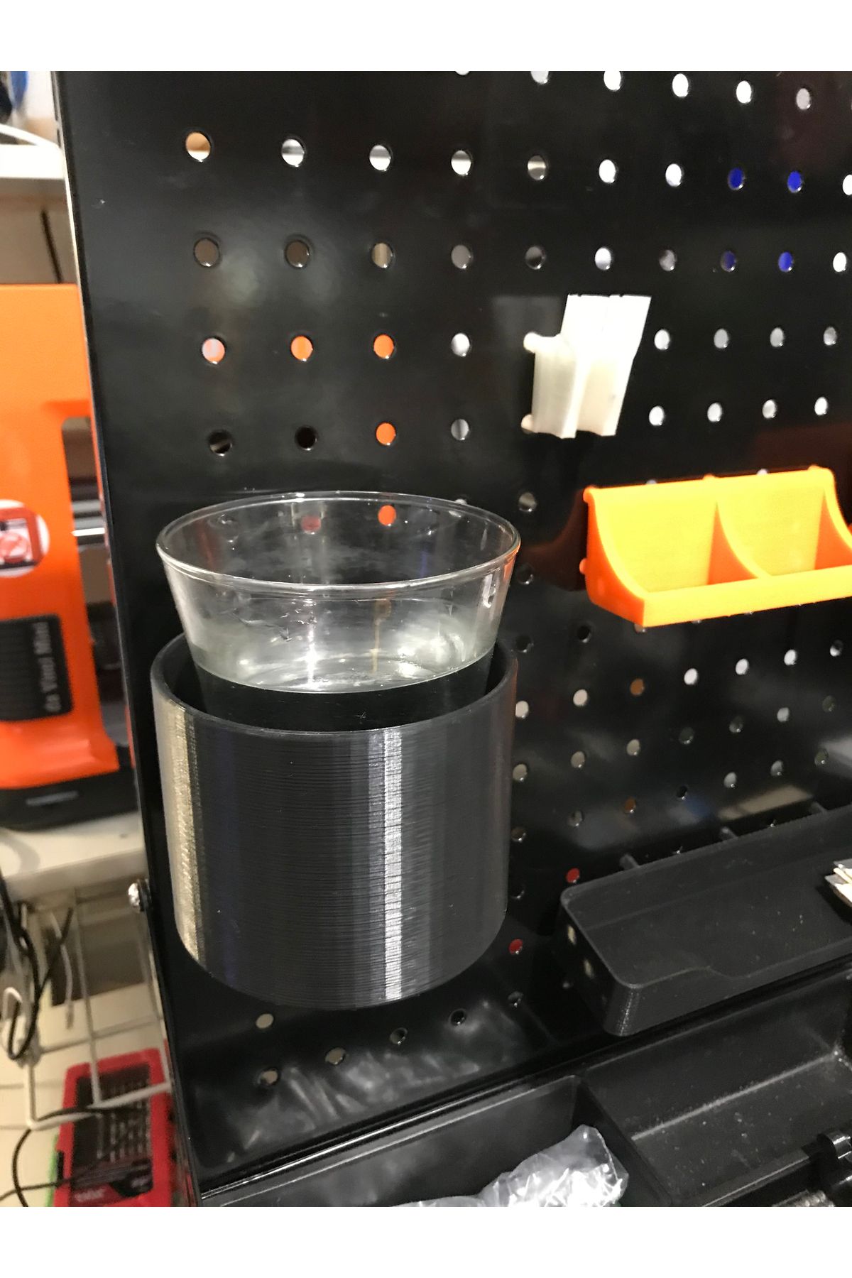 talaşoğlu Pegboard fincan sahibi