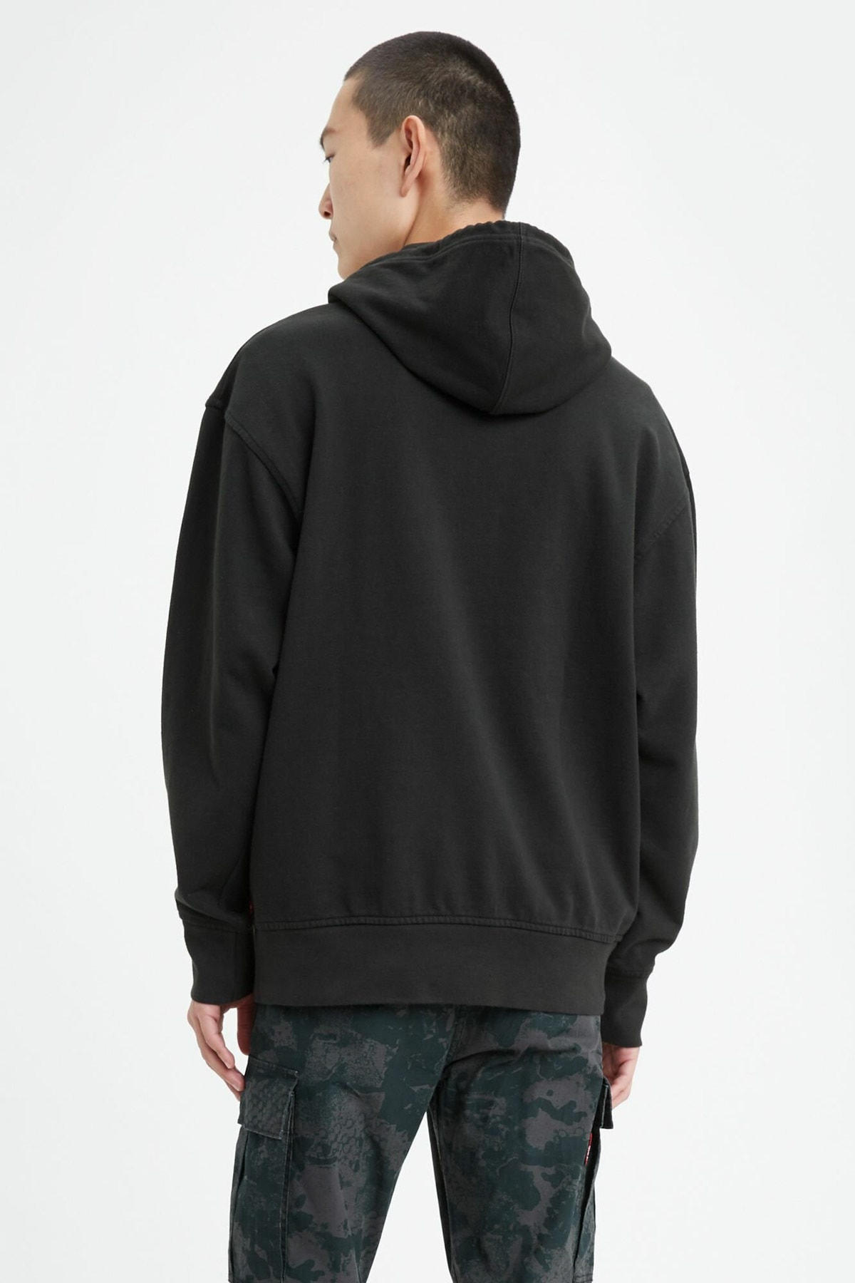 سویشرت لیوایز مردانه پنبه ای مشکی  طرح دار راحت    Relaxed/ریلکس کژوال/روزمره | Levi's 72632-0018 TR - تصویر 2