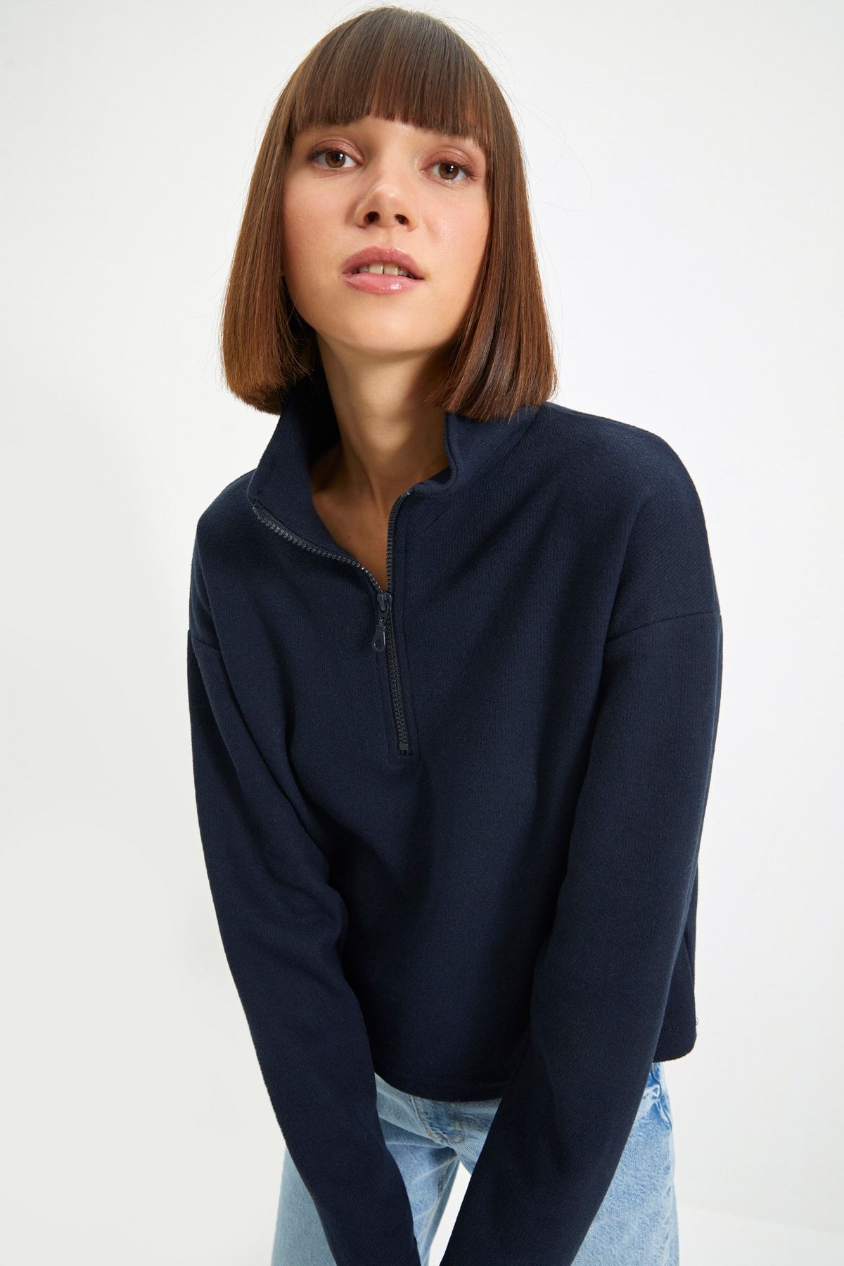 Trendyol Collection-Navy Blue Thessaloniki/Knitwear Look Zip γιακάς Κανονική/Κανονική Εφαρμογή Πλεκτό Φούτερ TWOAW22SW0732 3