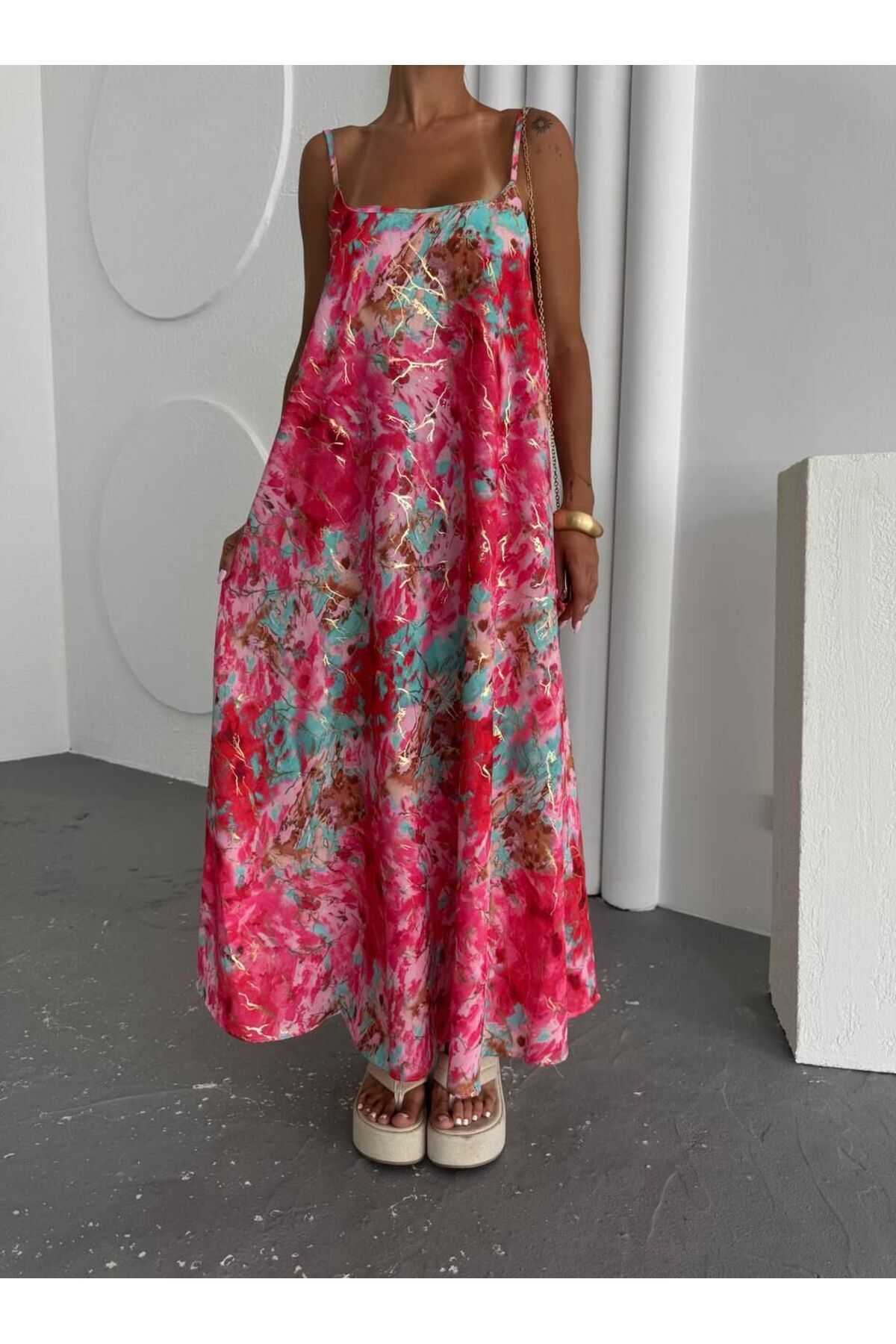 fashionforward Varaklı Baskılı İnce Askılı Maxi Elbise-S - PEMBE